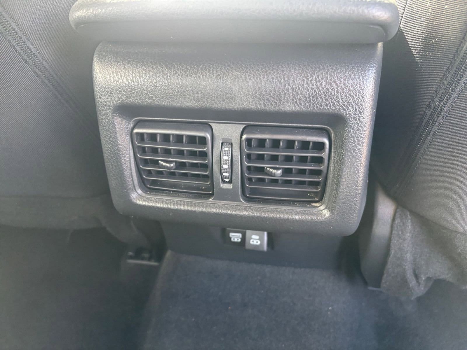 Thumbnail: 2025 Toyota Camry - 22