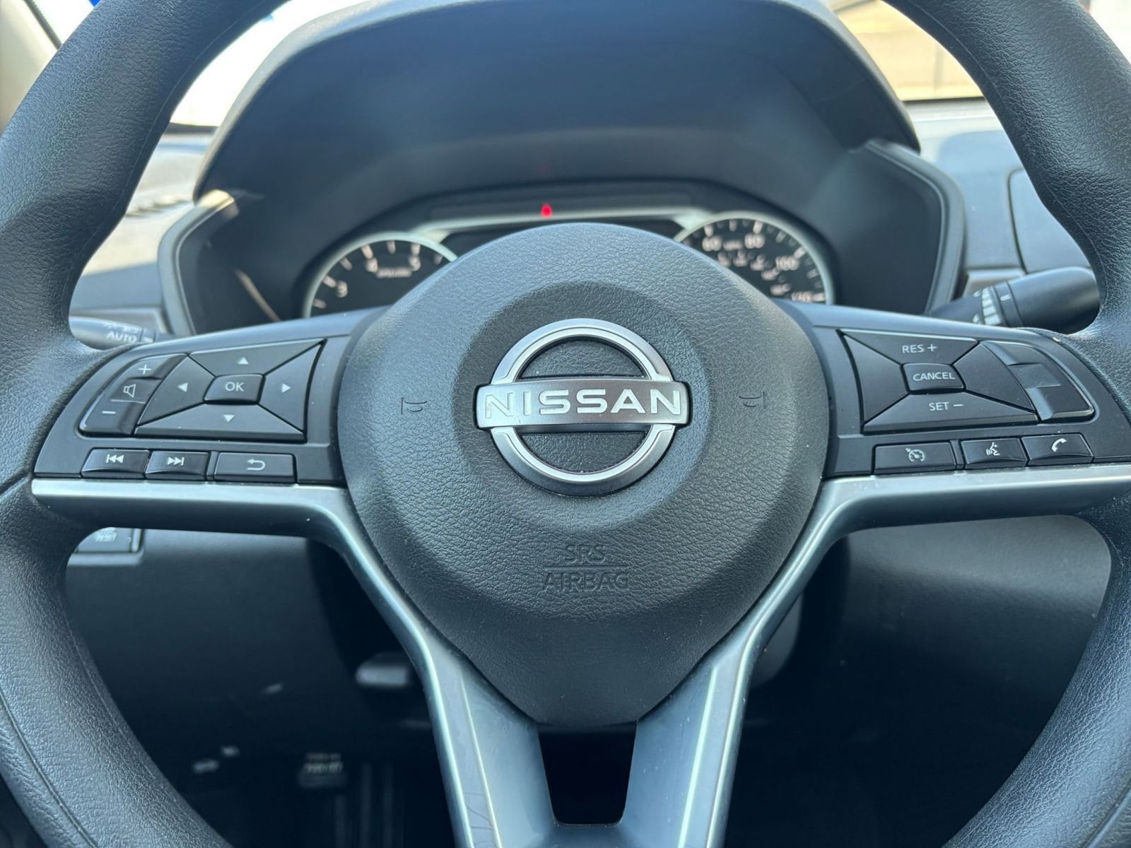 Thumbnail: 2025 Nissan Altima - 28