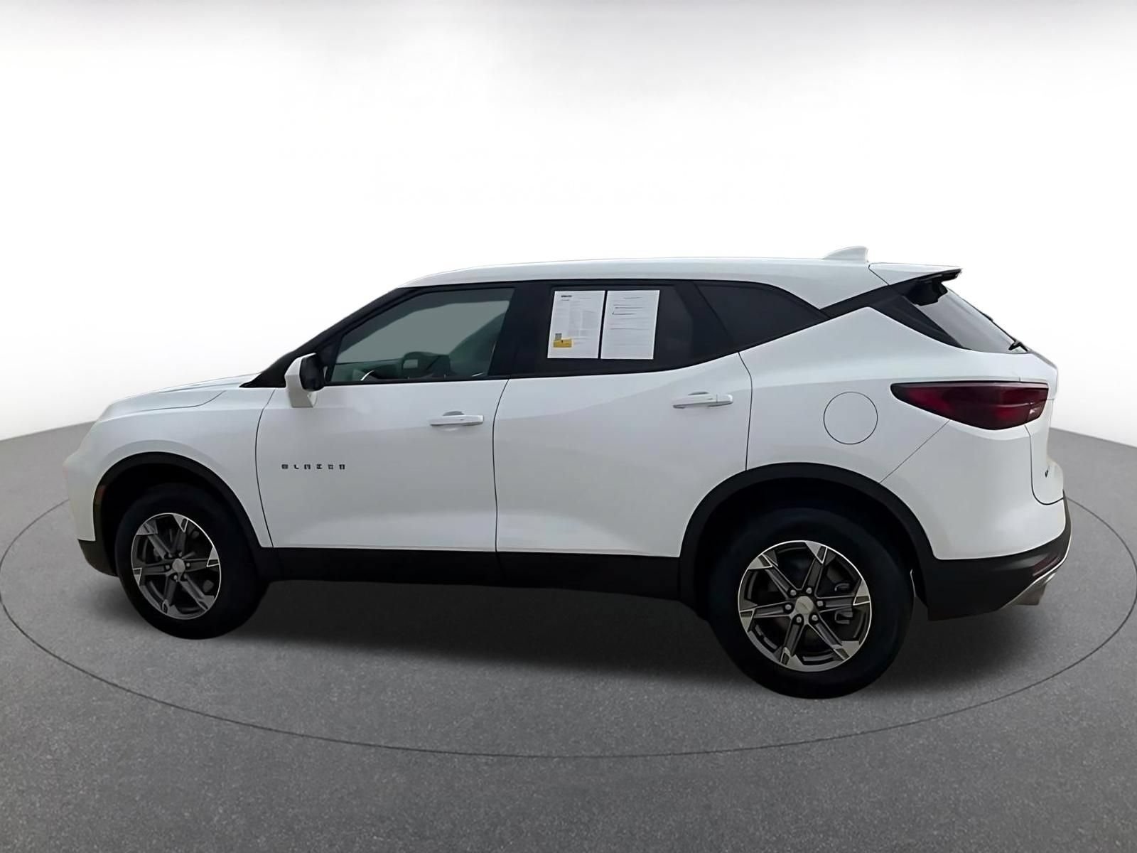 Thumbnail: 2026 Chevrolet Blazer - 9