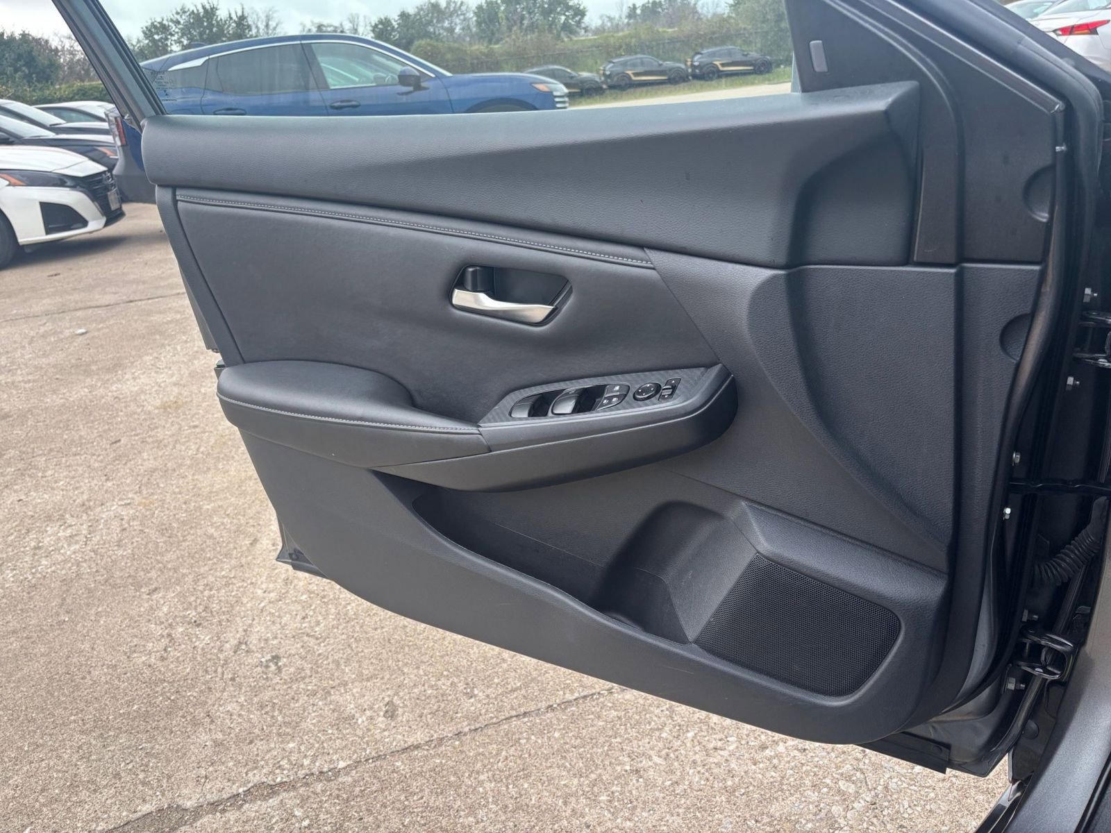 Thumbnail: 2025 Nissan Sentra - 20