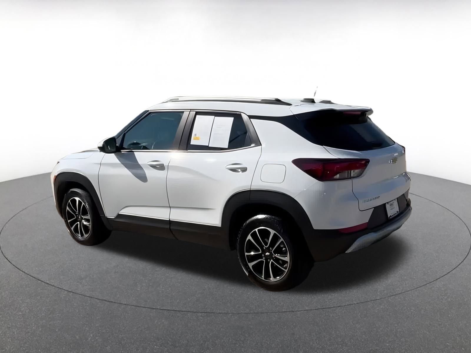 Thumbnail: 2025 Chevrolet TrailBlazer - 10