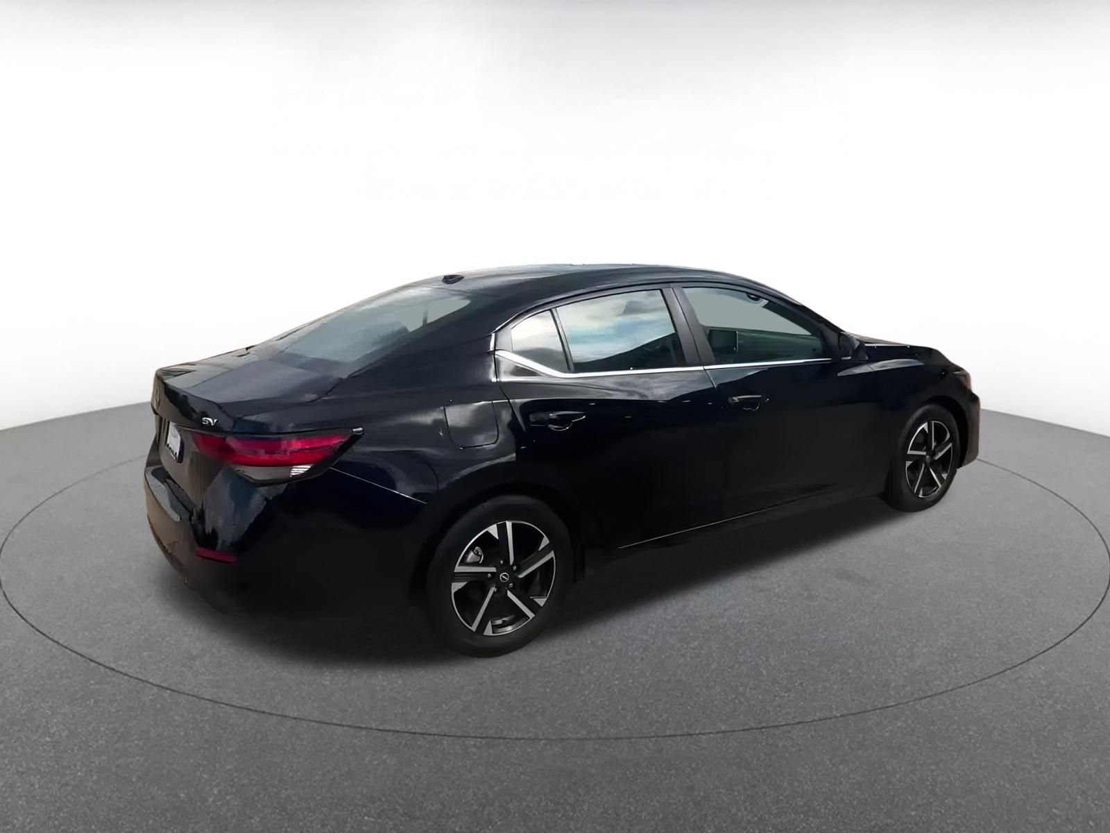 Thumbnail: 2024 Nissan Sentra - 14