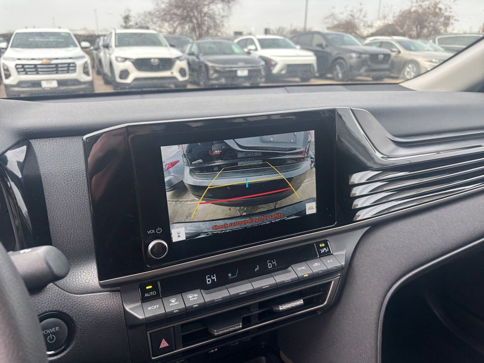 Thumbnail: 2025 Toyota Camry - 17