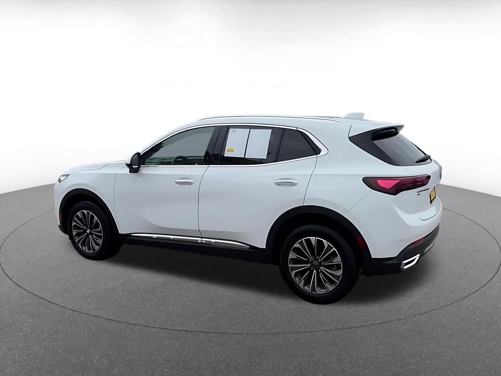 Thumbnail: 2024 Buick Envision - 10