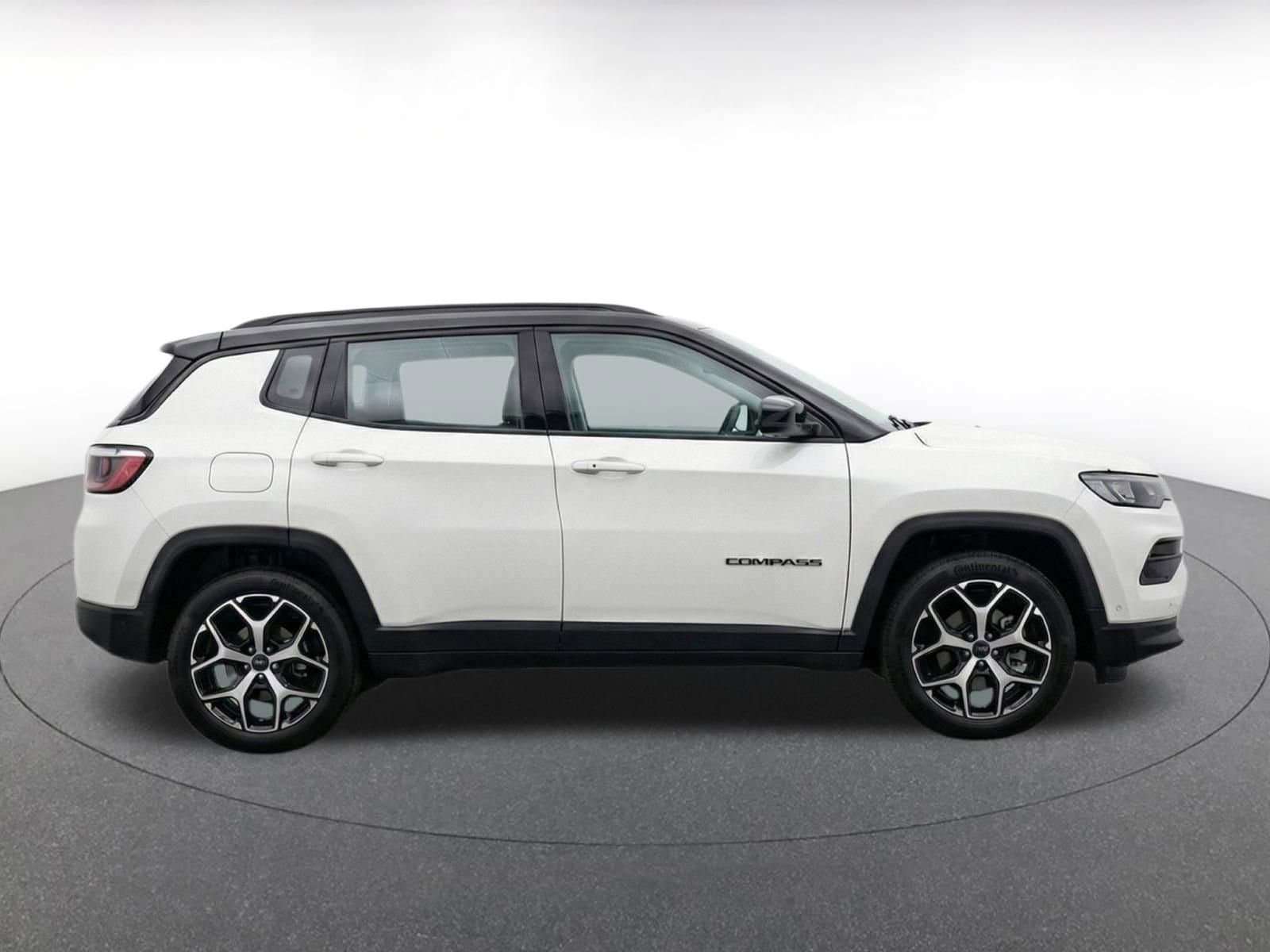 Thumbnail: 2025 Jeep Compass - 10