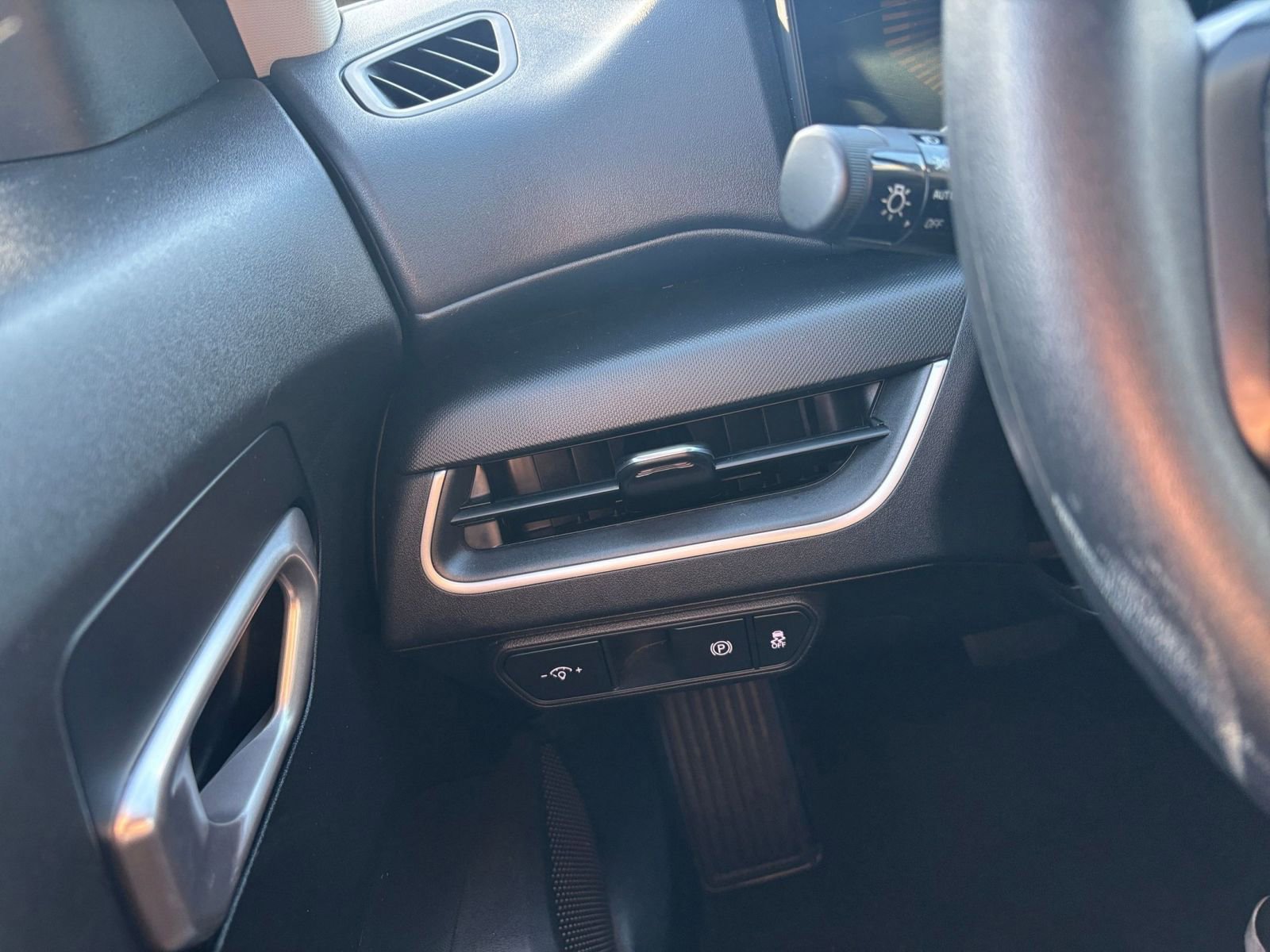 Thumbnail: 2025 Kia K4 - 33