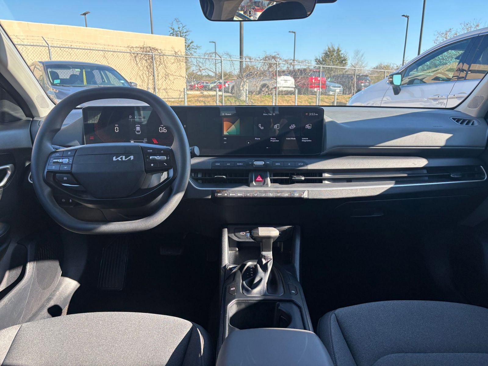 Thumbnail: 2025 Kia K4 - 31