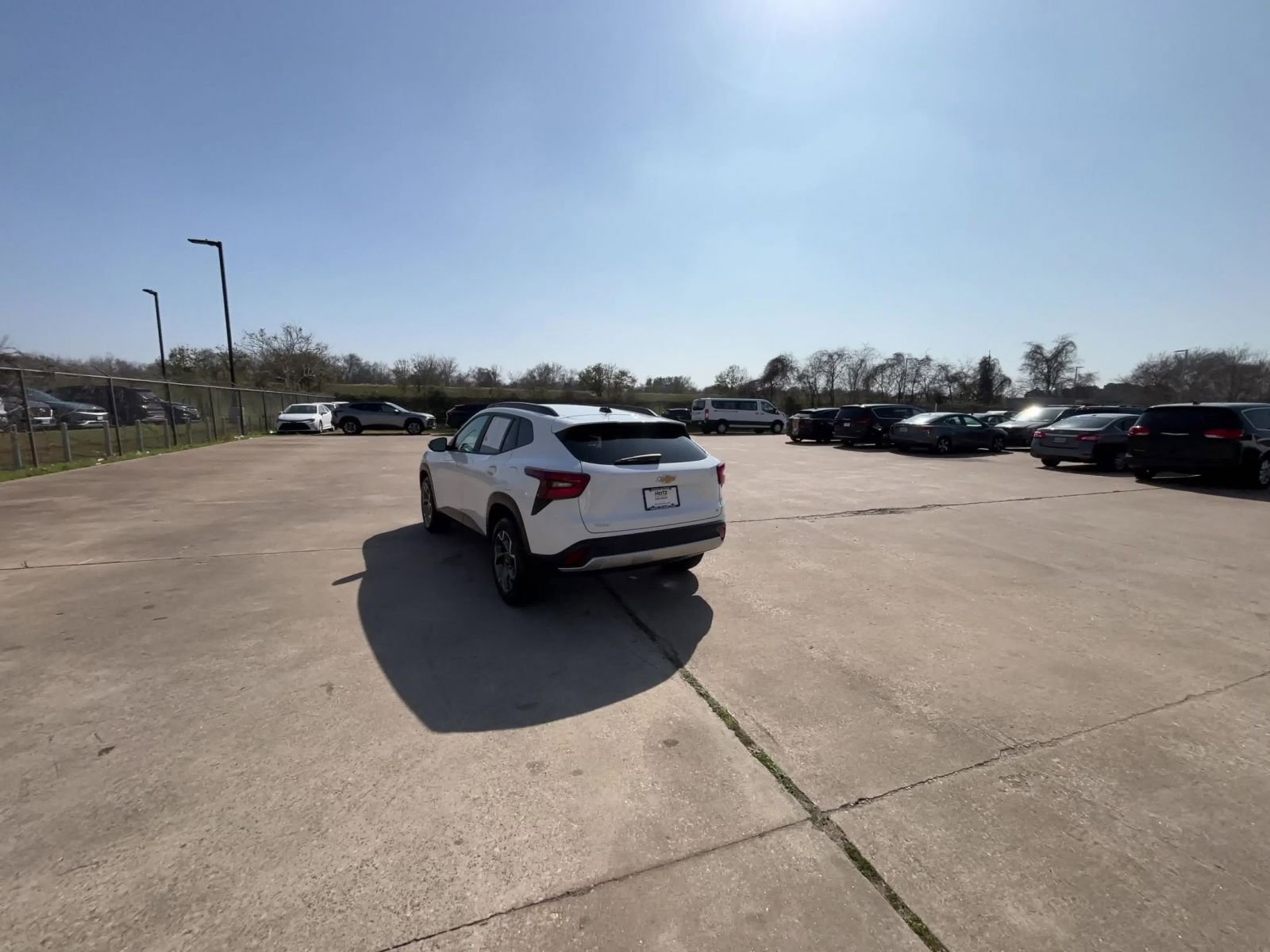 Thumbnail: 2025 Chevrolet Trax - 16