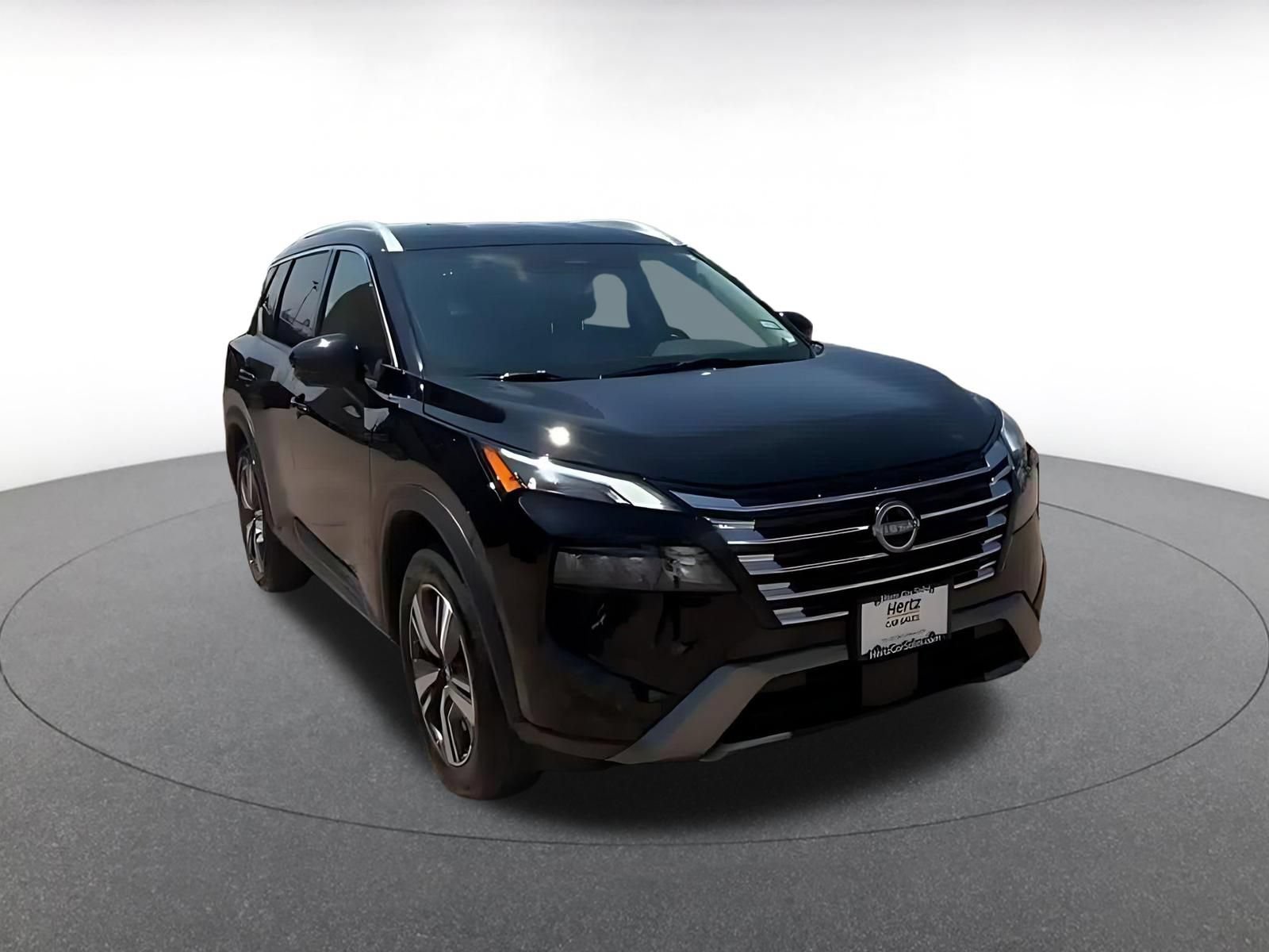 Thumbnail: 2026 Nissan Rogue - 3