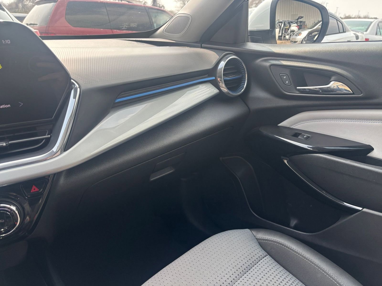 Thumbnail: 2025 Chevrolet Trax - 34