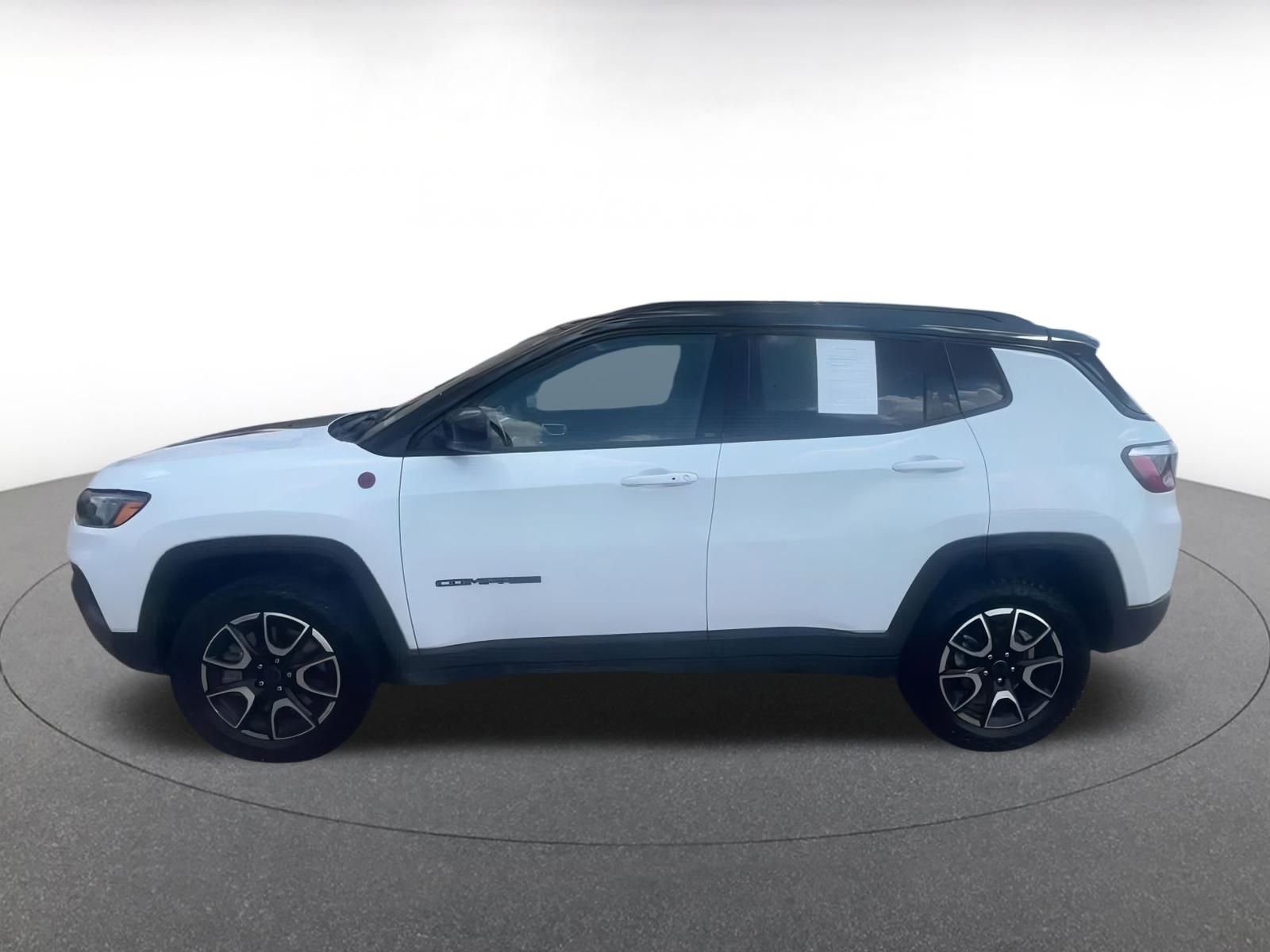 Thumbnail: 2025 Jeep Compass - 8