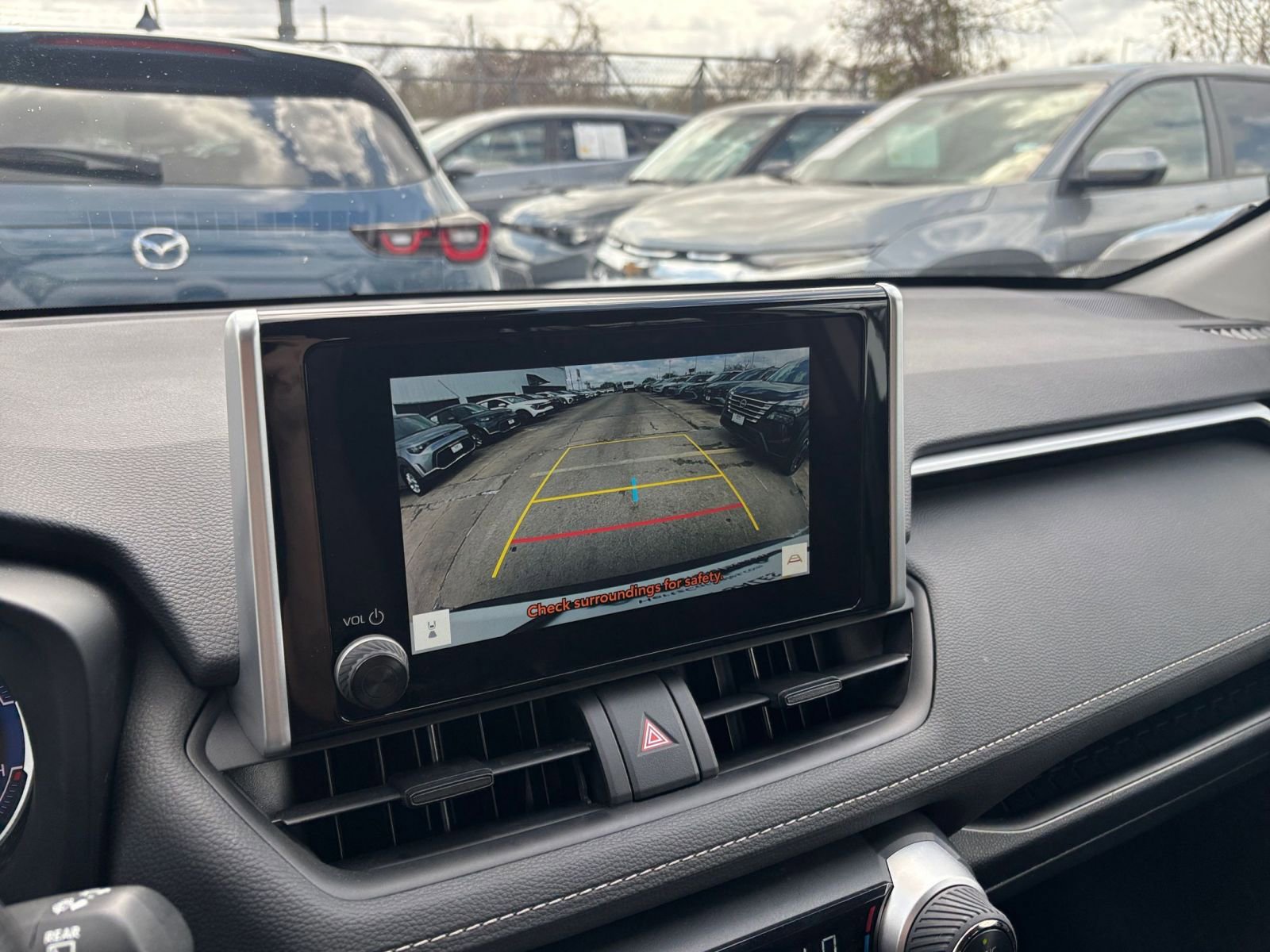 Thumbnail: 2025 Toyota RAV4 - 23