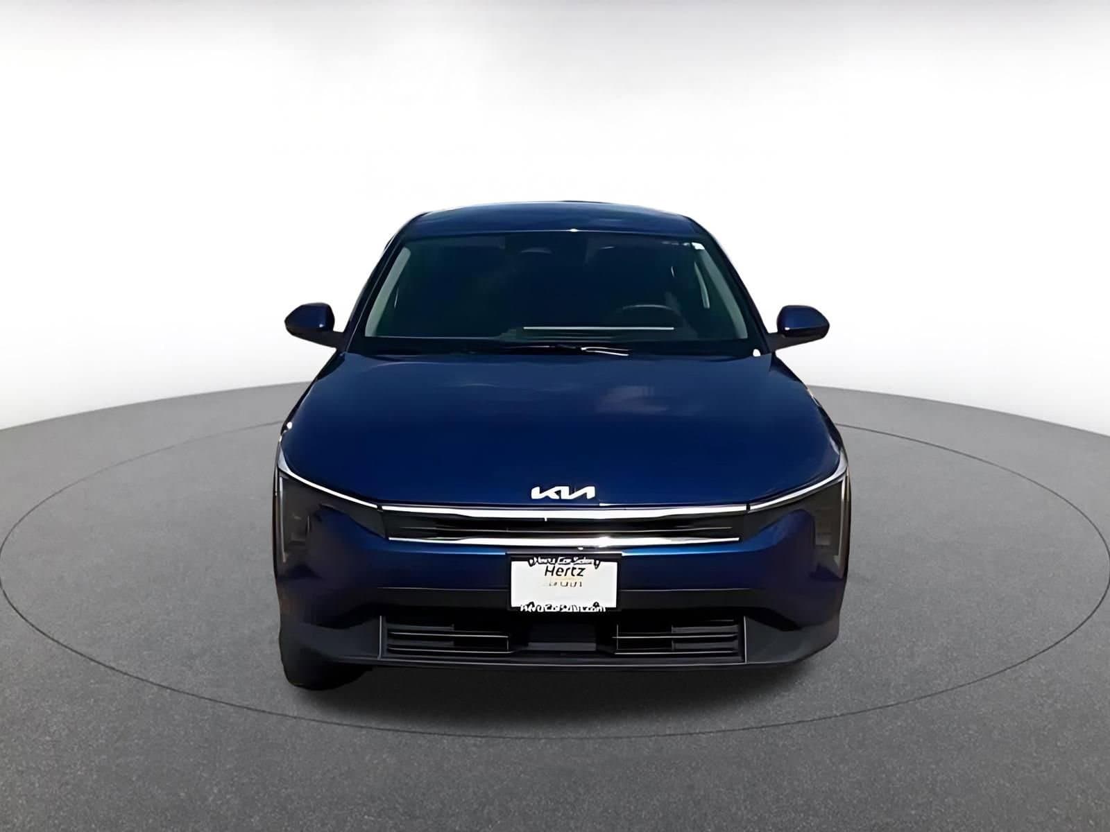 Thumbnail: 2025 Kia K4 - 10