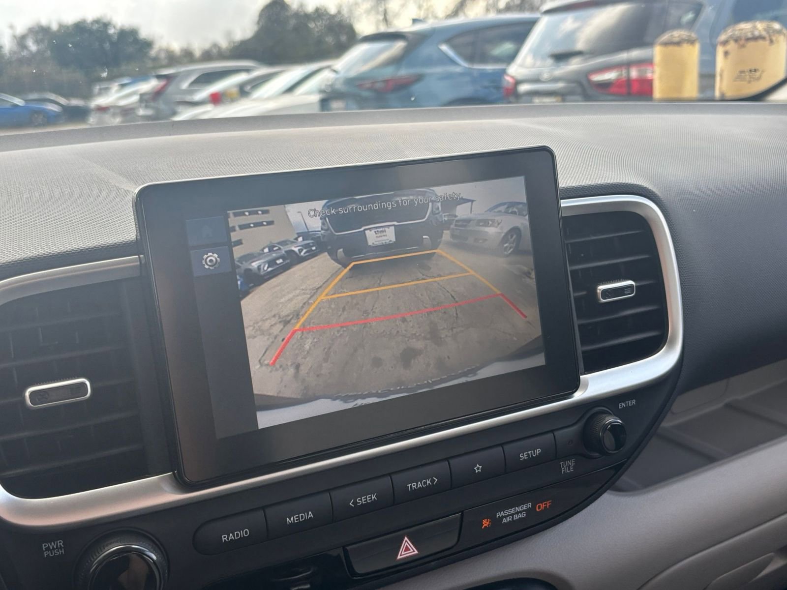 Thumbnail: 2025 Hyundai Venue - 17