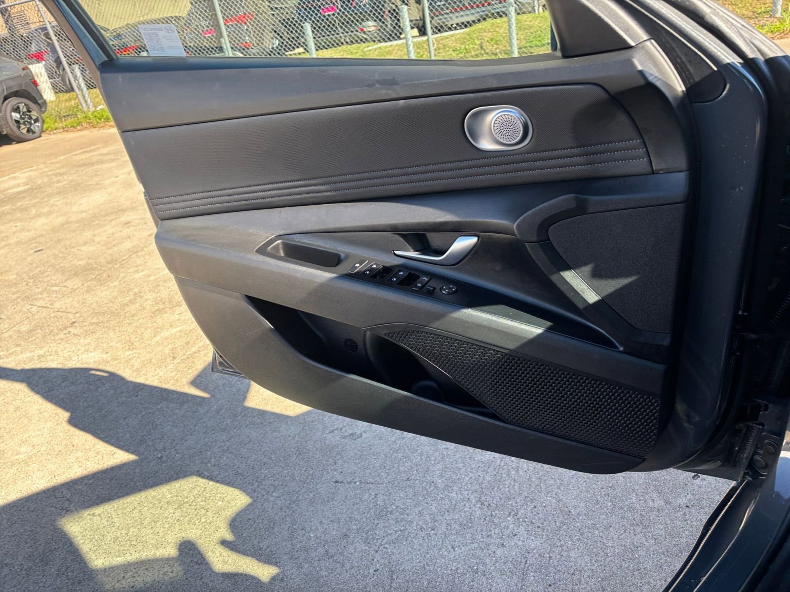 Thumbnail: 2025 Hyundai Elantra - 18