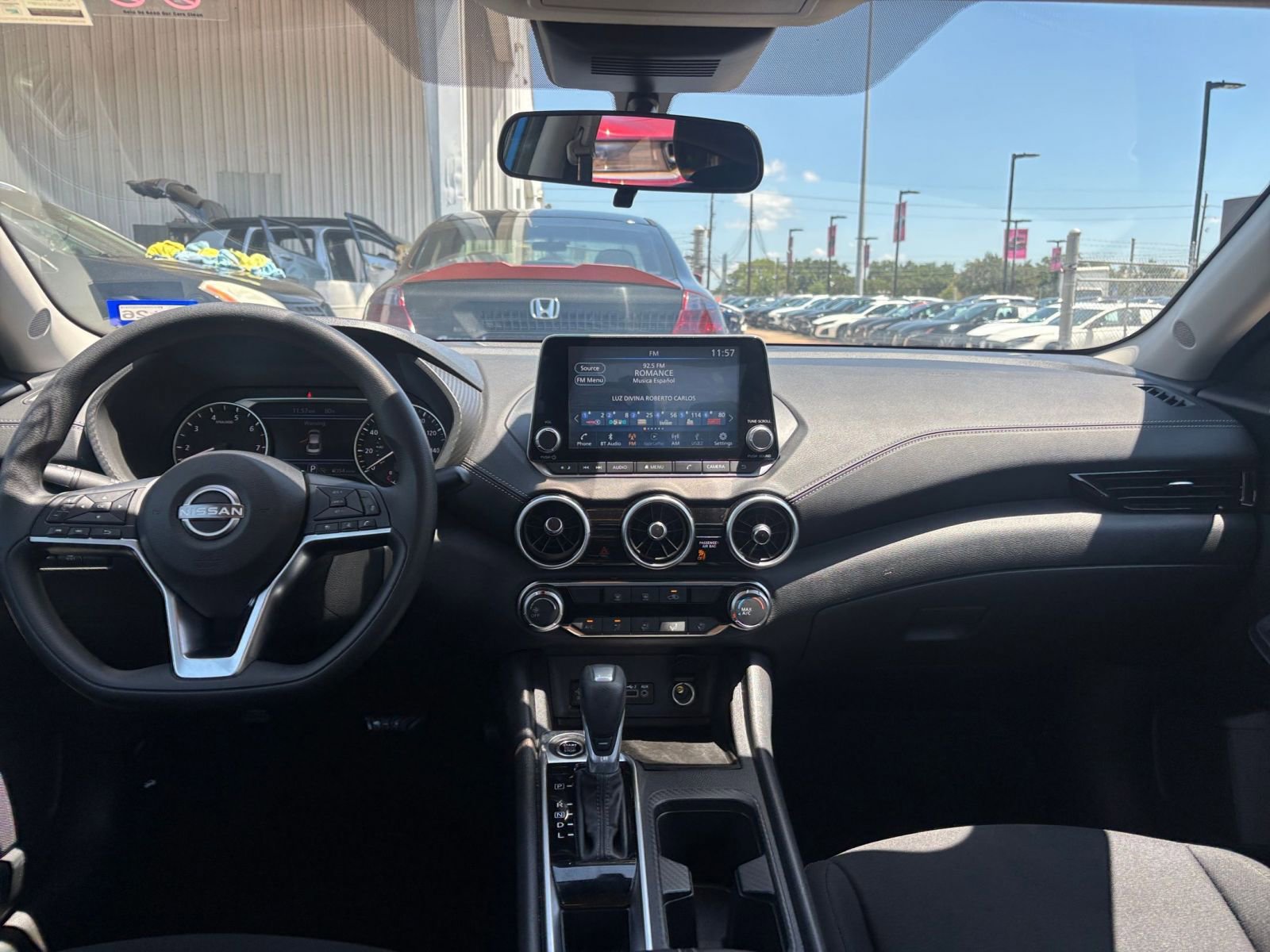Thumbnail: 2025 Nissan Sentra - 31