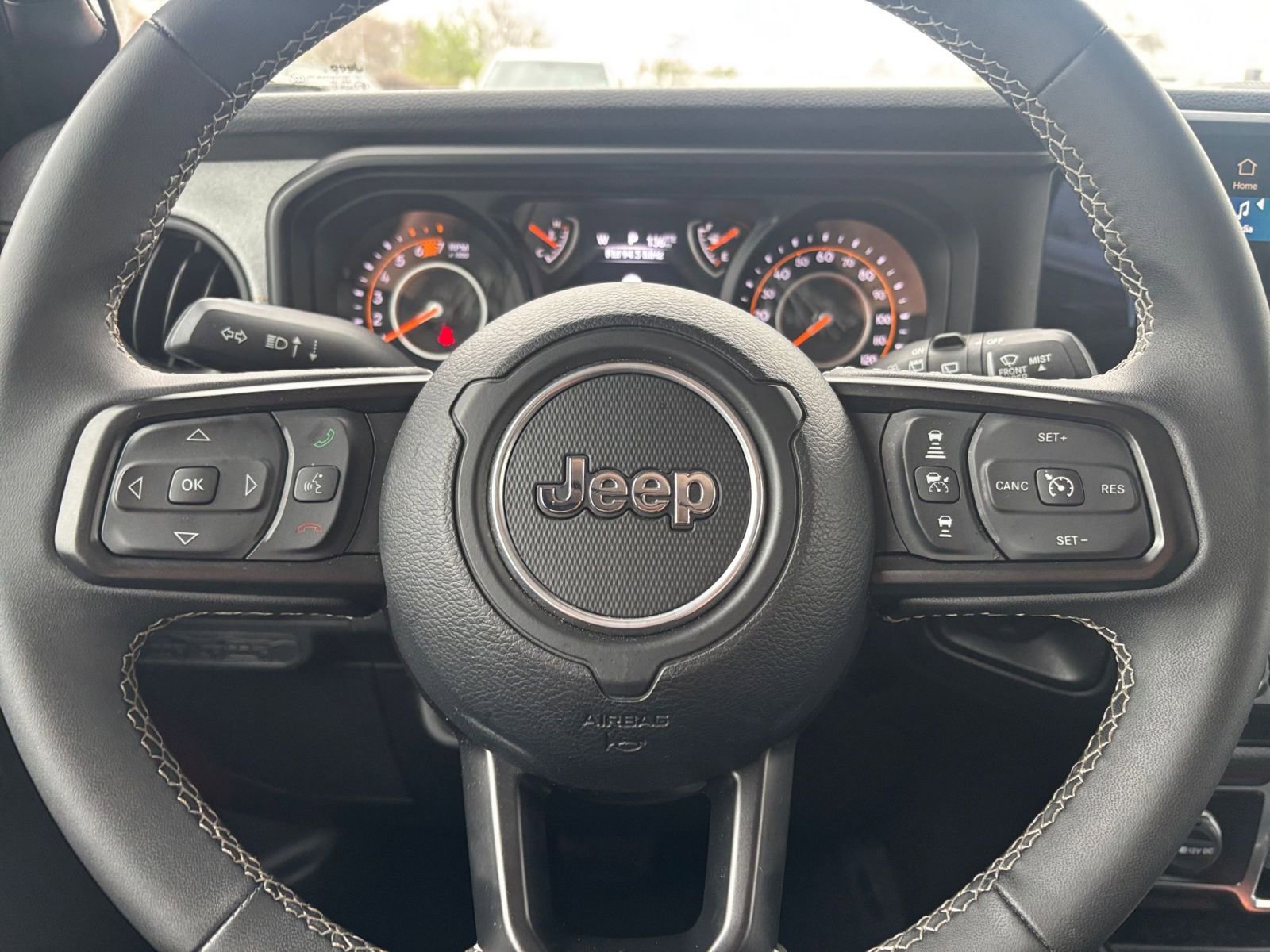 Thumbnail: 2025 Jeep Wrangler - 27