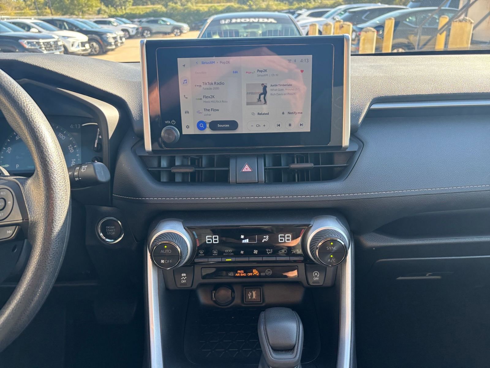 Thumbnail: 2025 Toyota RAV4 - 18