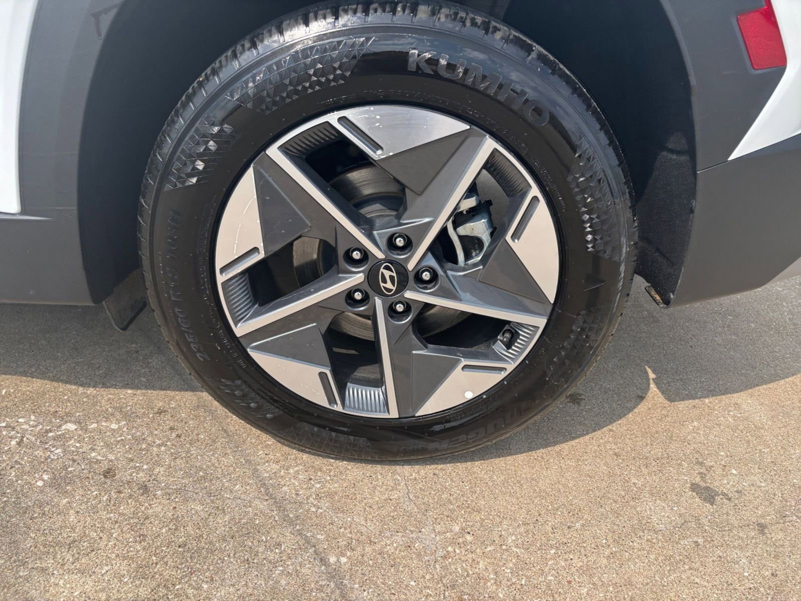 Thumbnail: 2025 Hyundai Tucson - 30