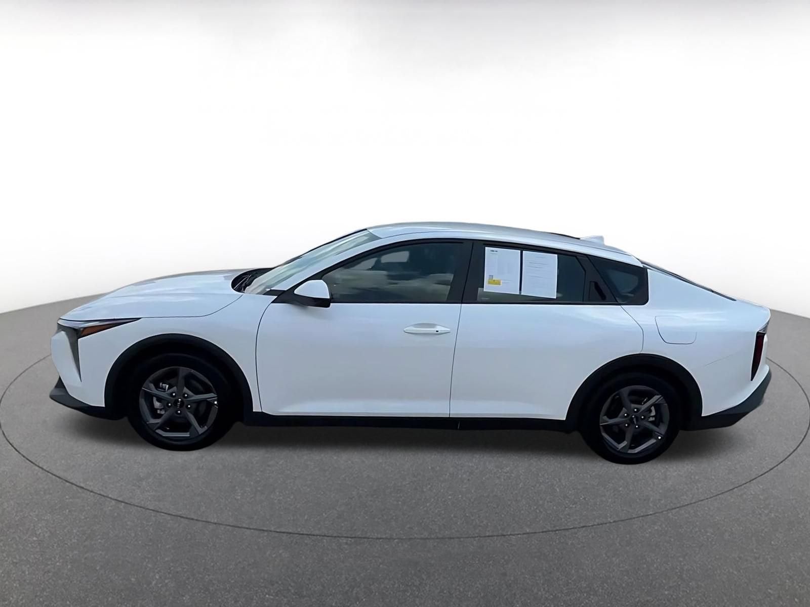 Thumbnail: 2026 Kia K4 - 8