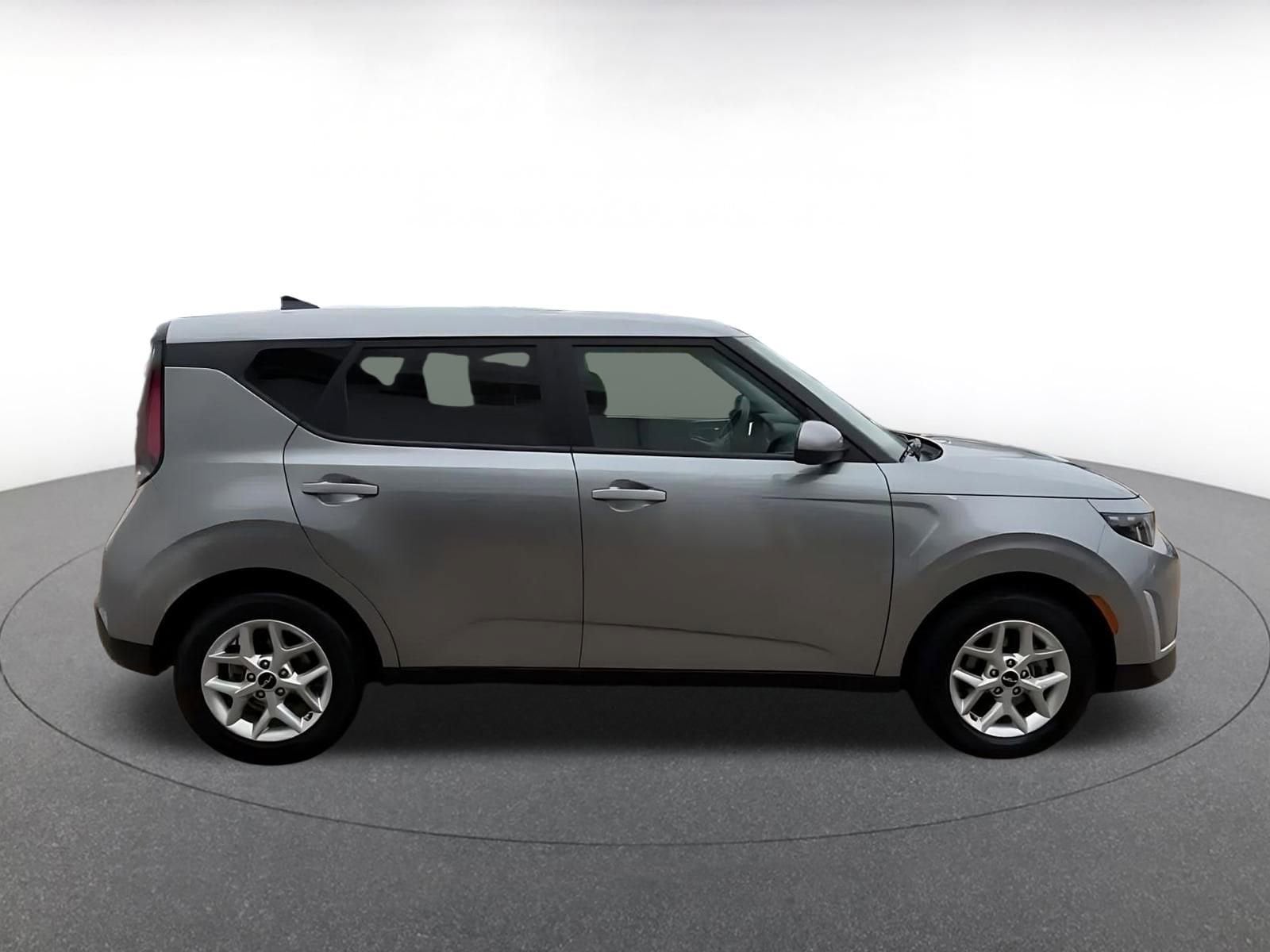 Thumbnail: 2025 Kia Soul - 16