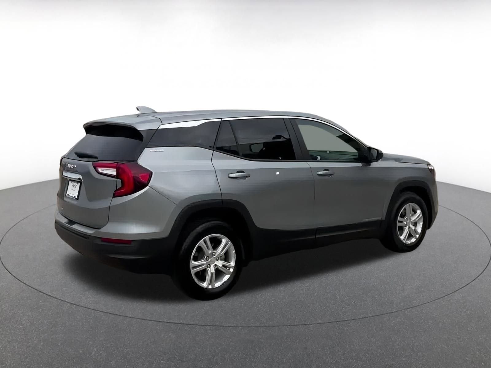 Thumbnail: 2024 GMC Terrain - 16