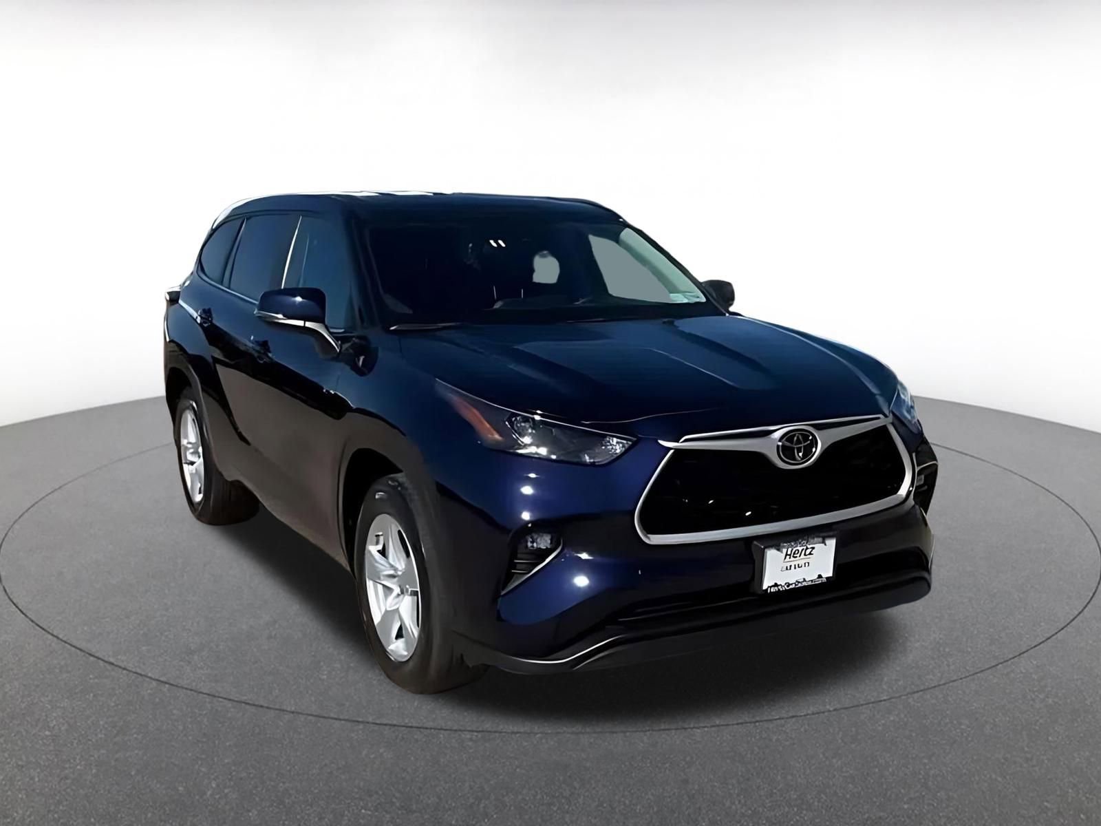Thumbnail: 2025 Toyota Highlander - 3