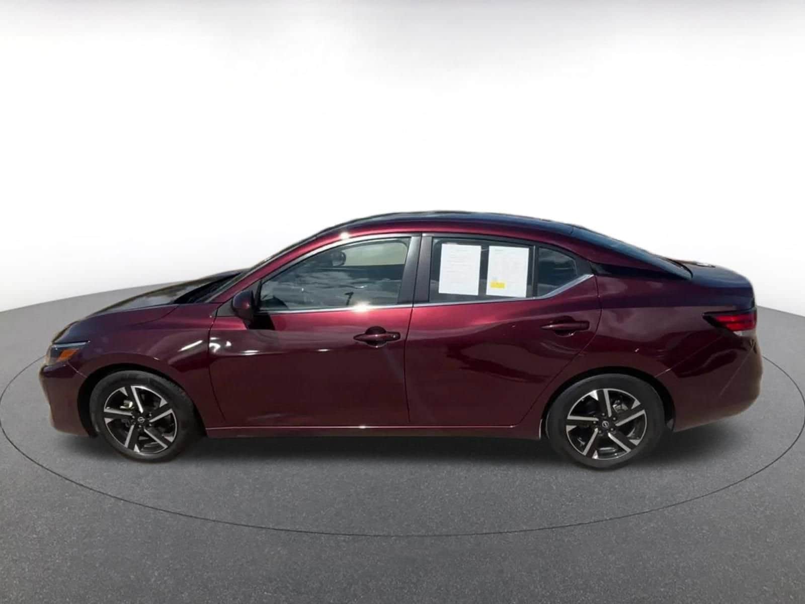 Thumbnail: 2025 Nissan Sentra - 8
