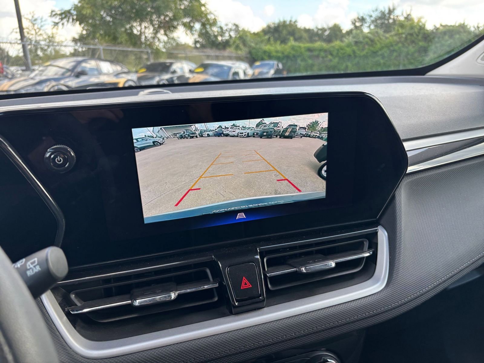 Thumbnail: 2025 Chevrolet TrailBlazer - 17