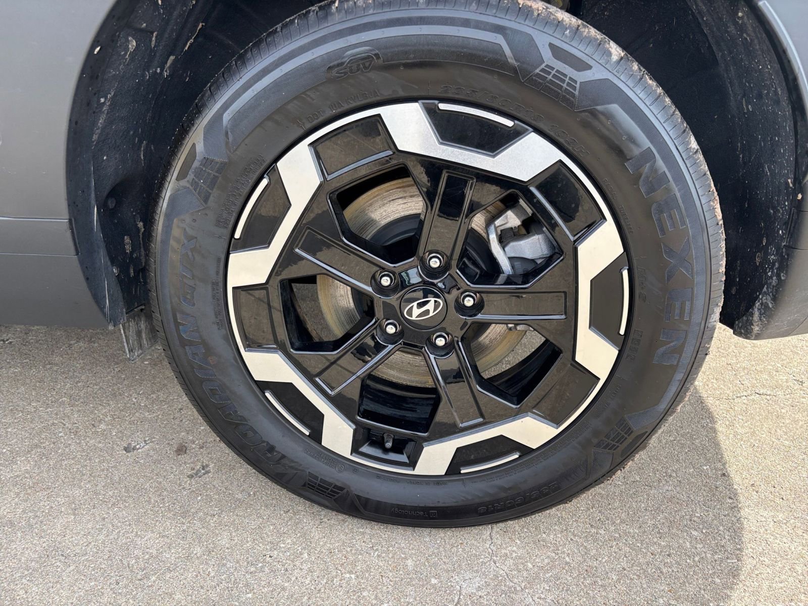 Thumbnail: 2025 Hyundai Santa Fe - 32