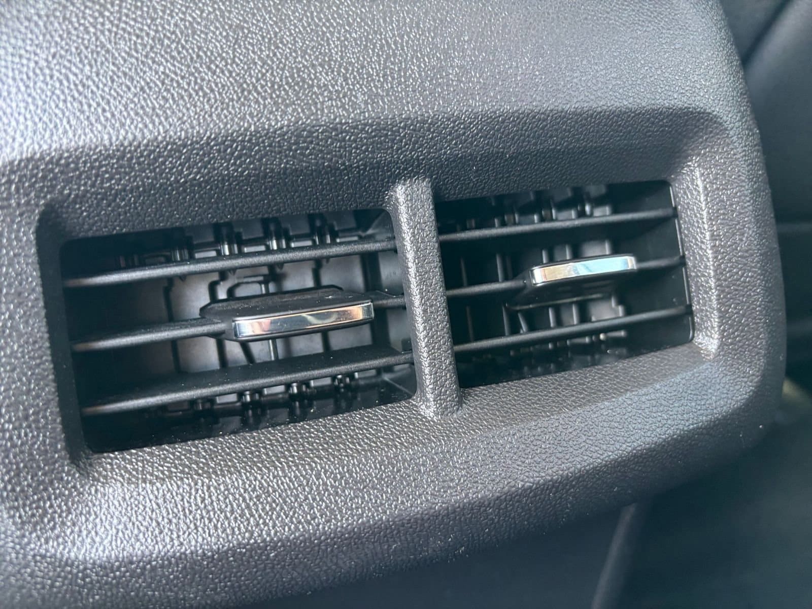 Thumbnail: 2024 GMC Terrain - 23