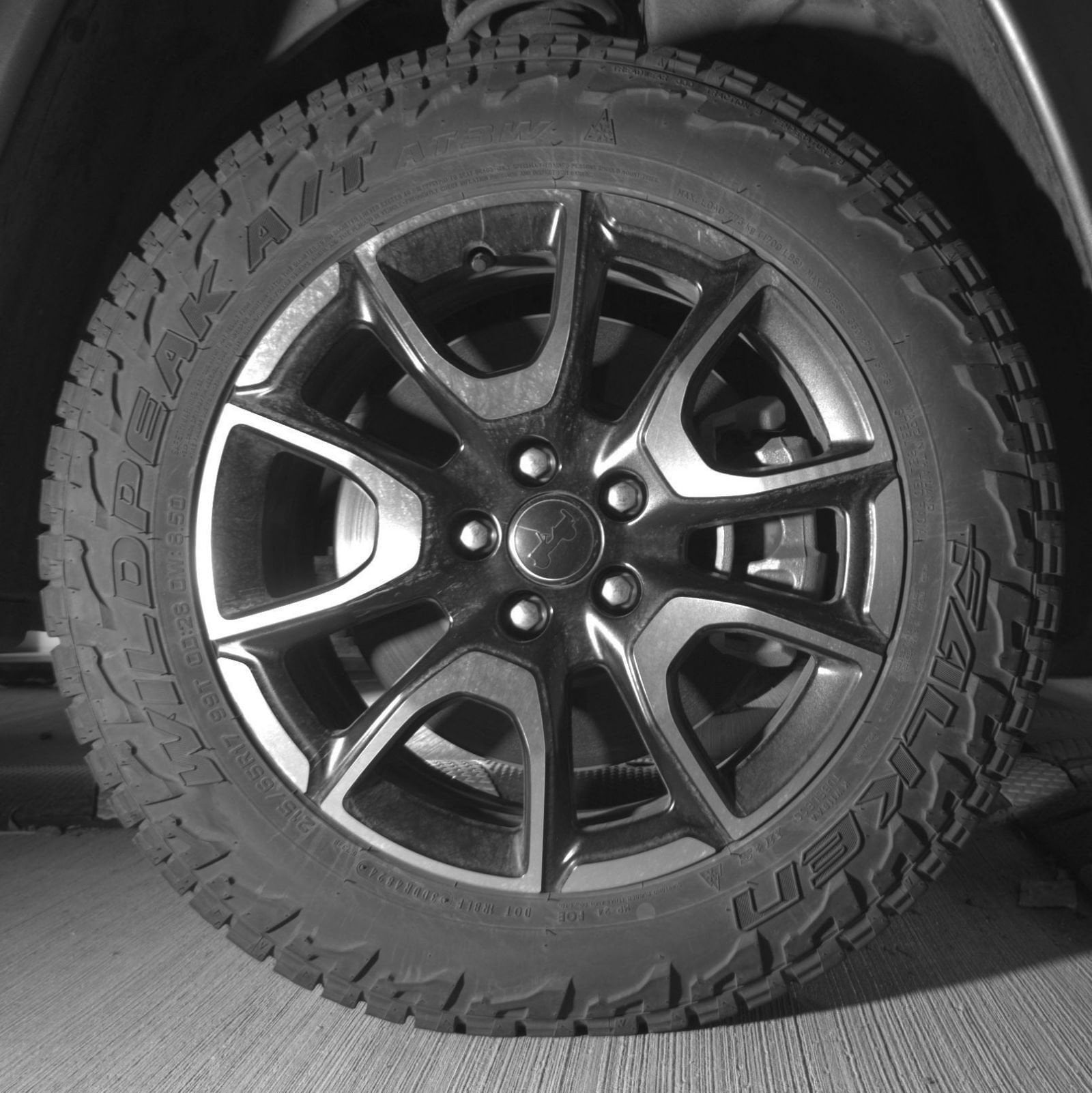 Thumbnail: 2025 Jeep Compass - 16