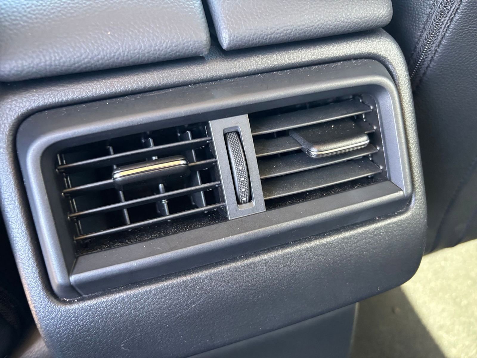 Thumbnail: 2025 Mazda CX-50 - 23