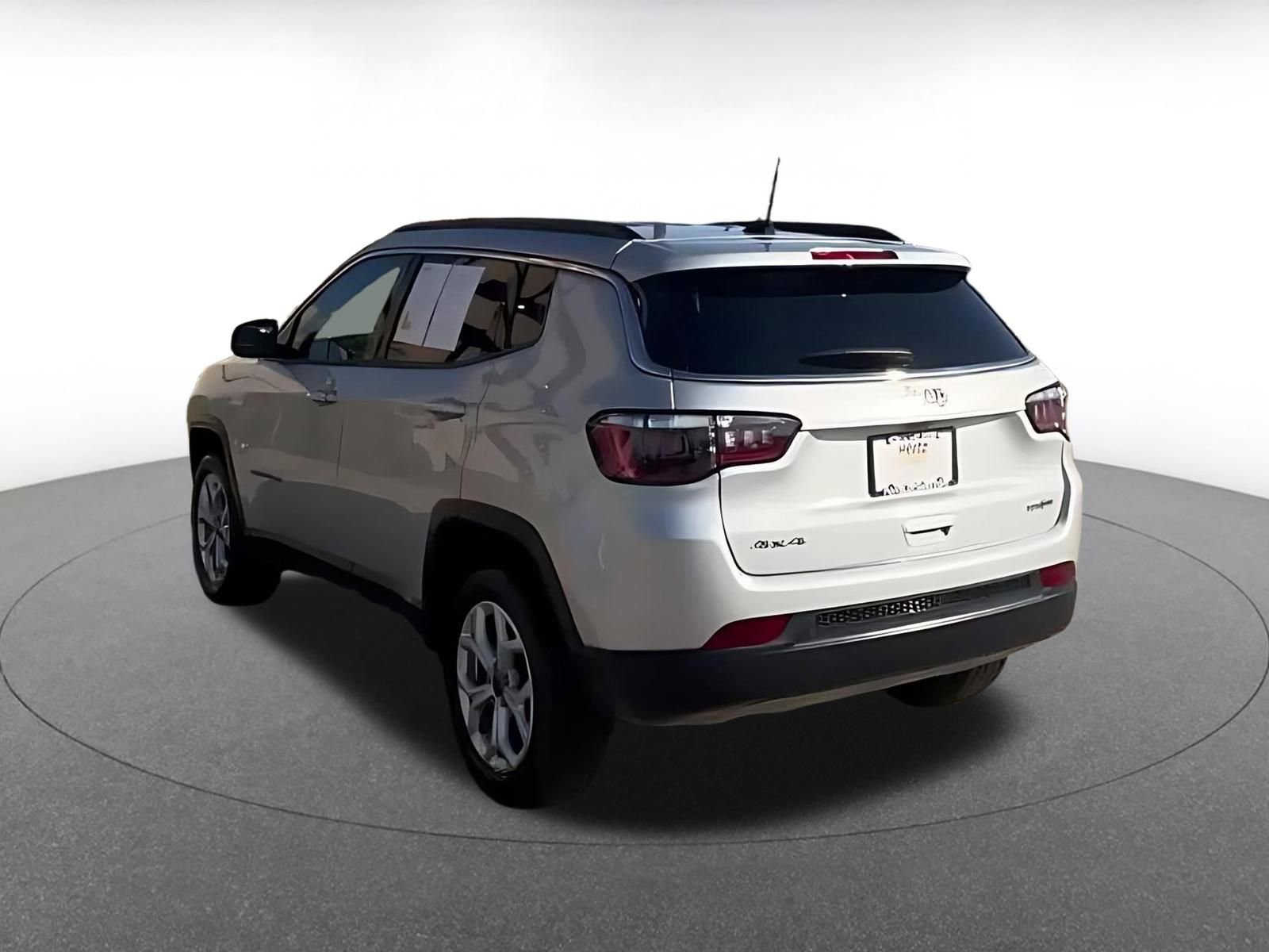 Thumbnail: 2025 Jeep Compass - 15