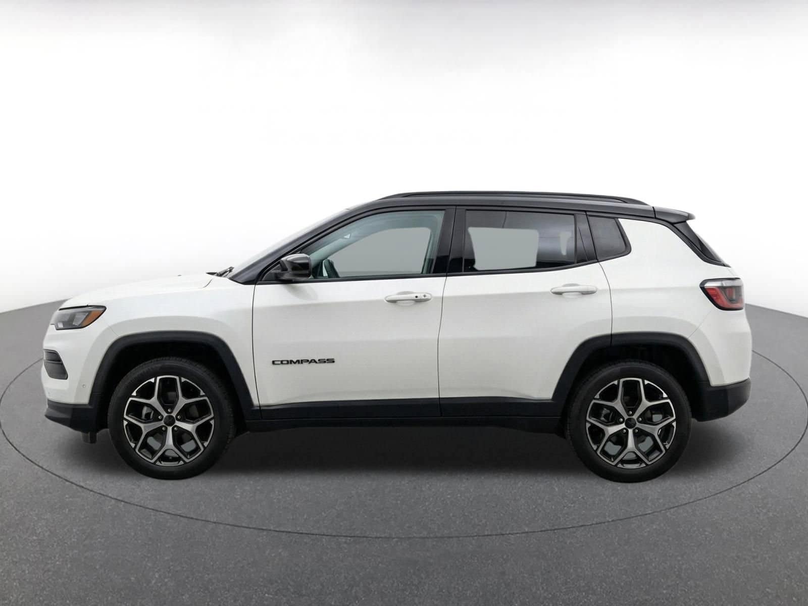 Thumbnail: 2025 Jeep Compass - 4