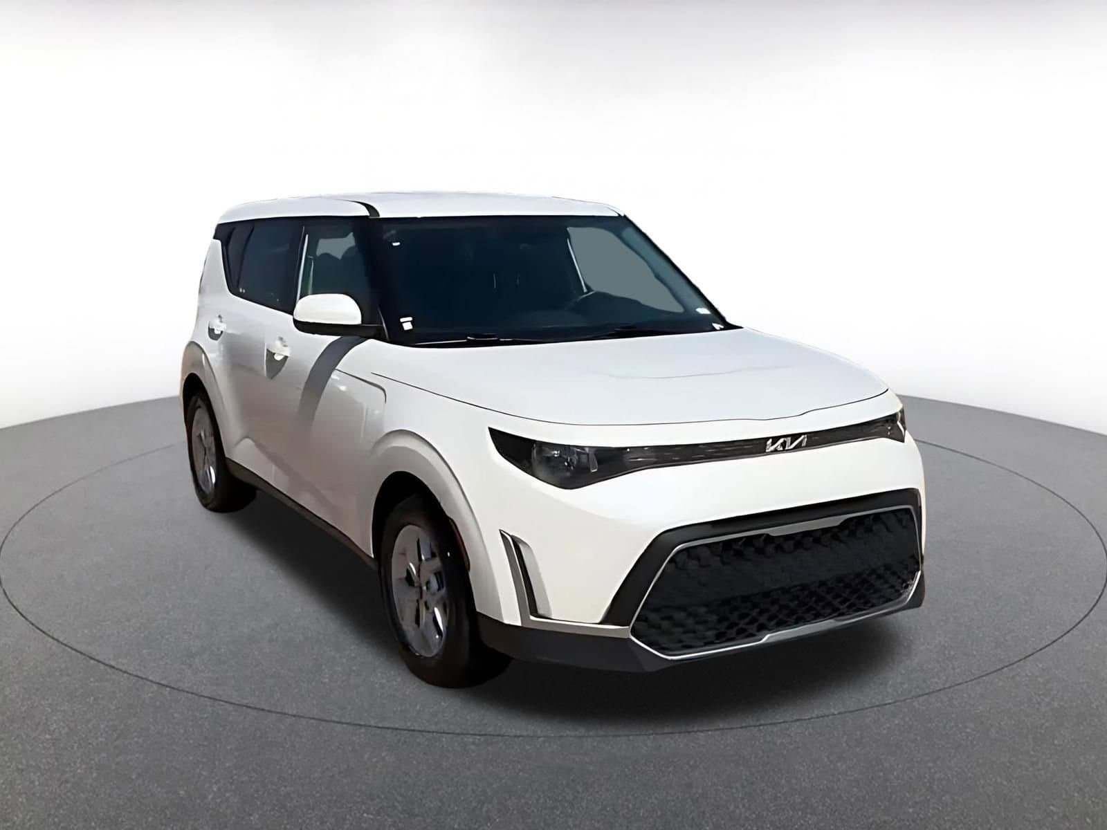 Thumbnail: 2024 Kia Soul - 3