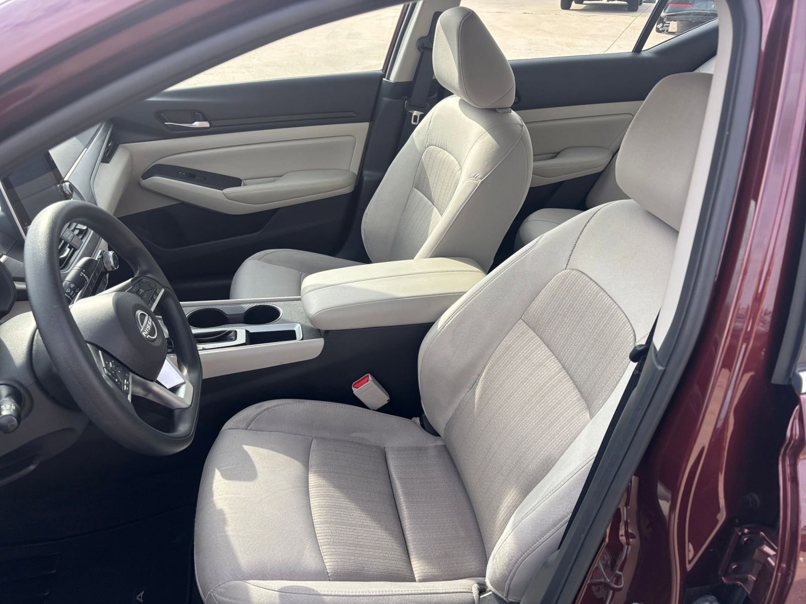 Thumbnail: 2025 Nissan Altima - 24