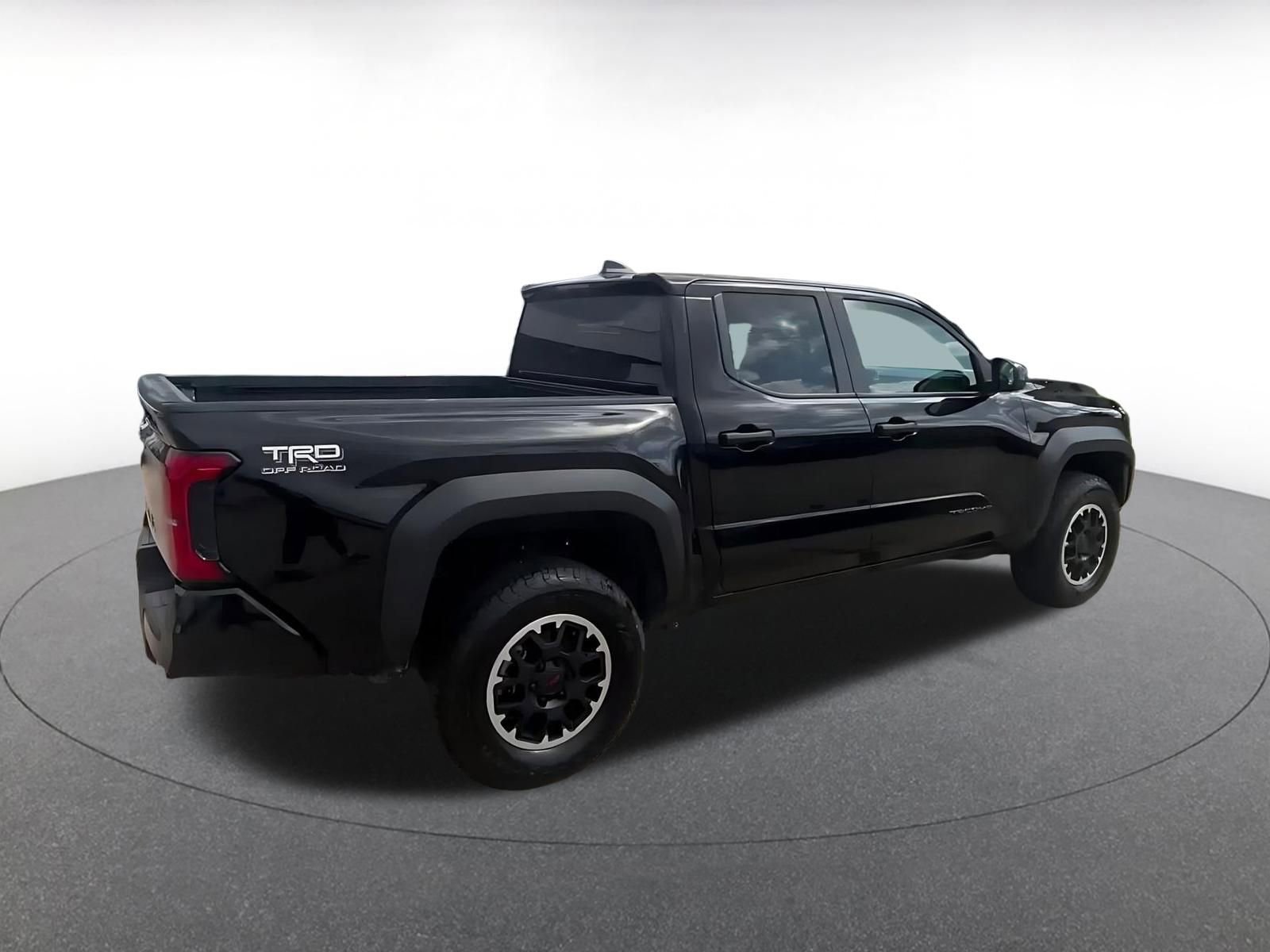 Thumbnail: 2024 Toyota Tacoma - 16