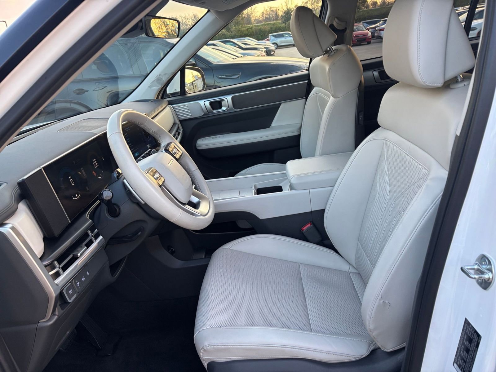 Thumbnail: 2025 Hyundai Santa Fe - 28