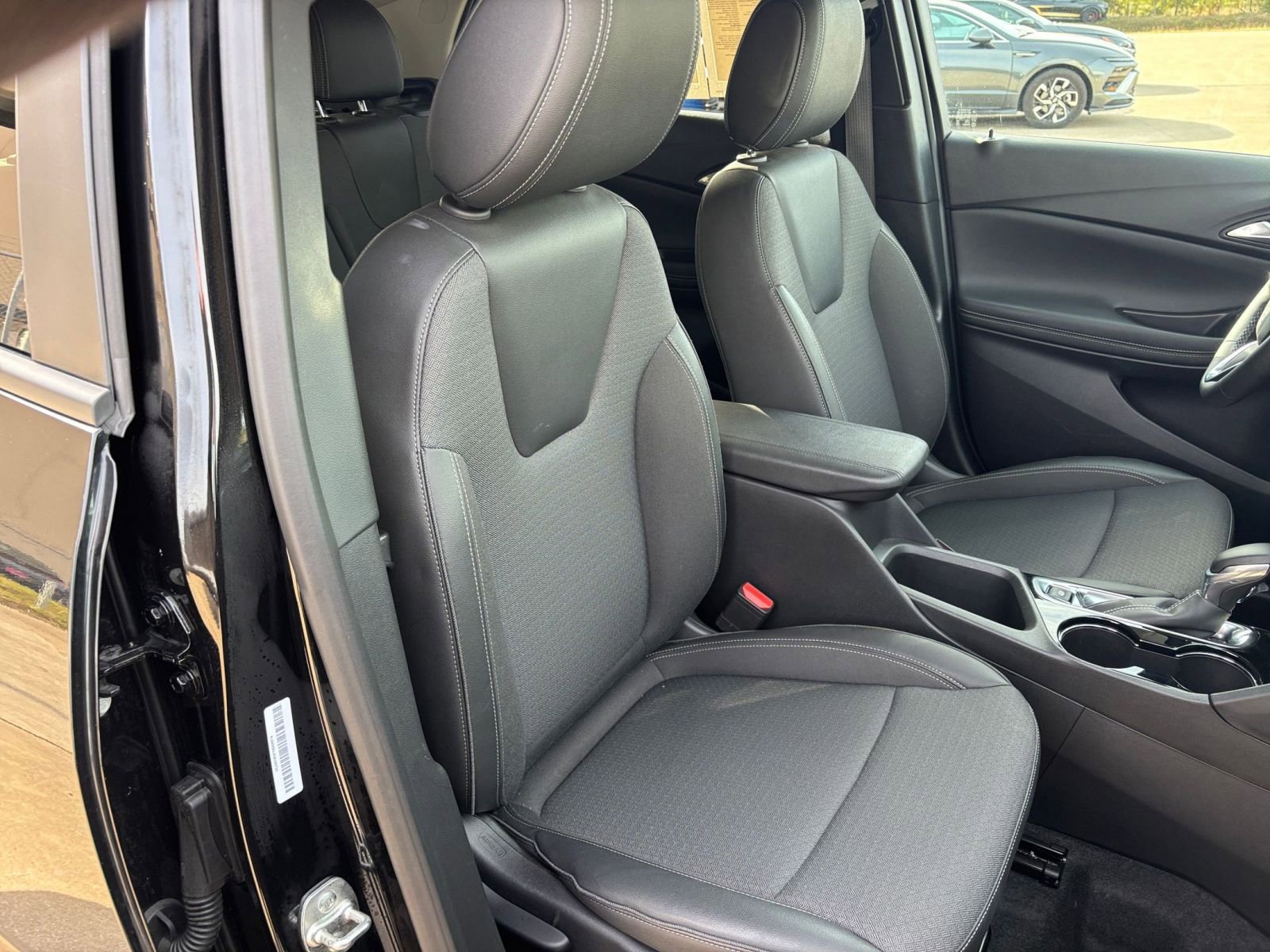 Thumbnail: 2025 Buick Encore GX - 34