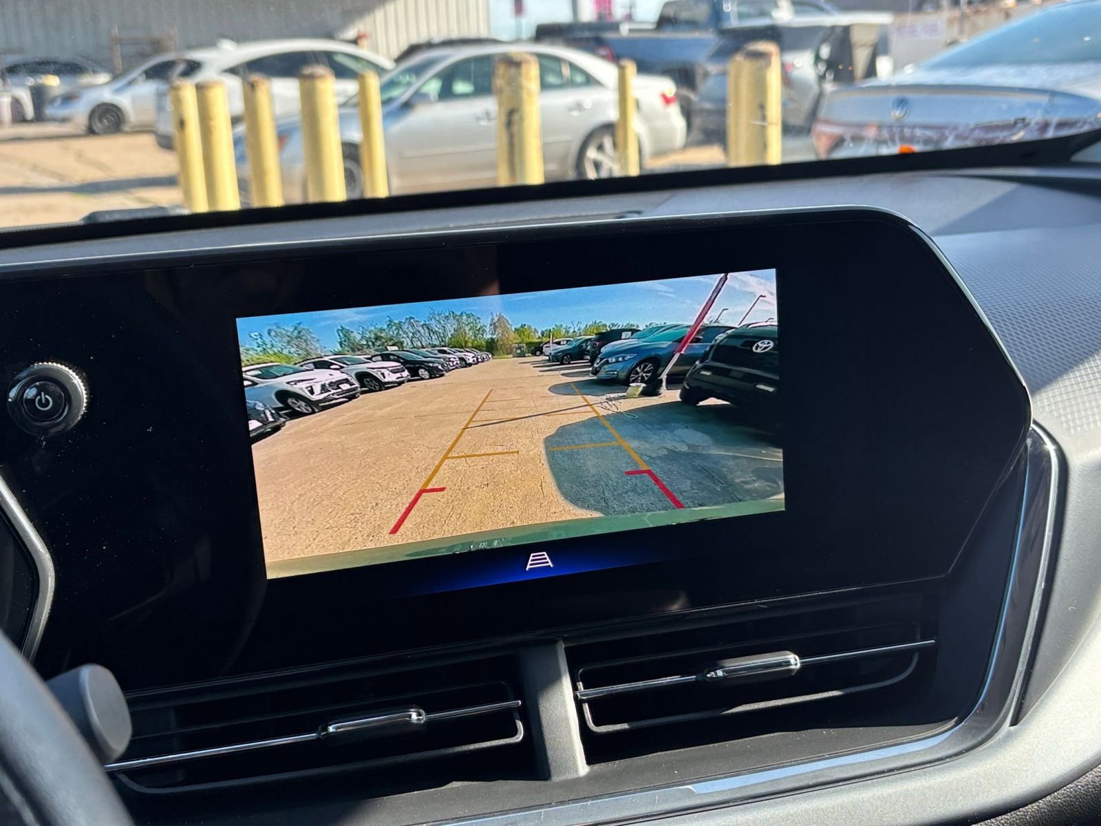 Thumbnail: 2025 Chevrolet Trax - 22