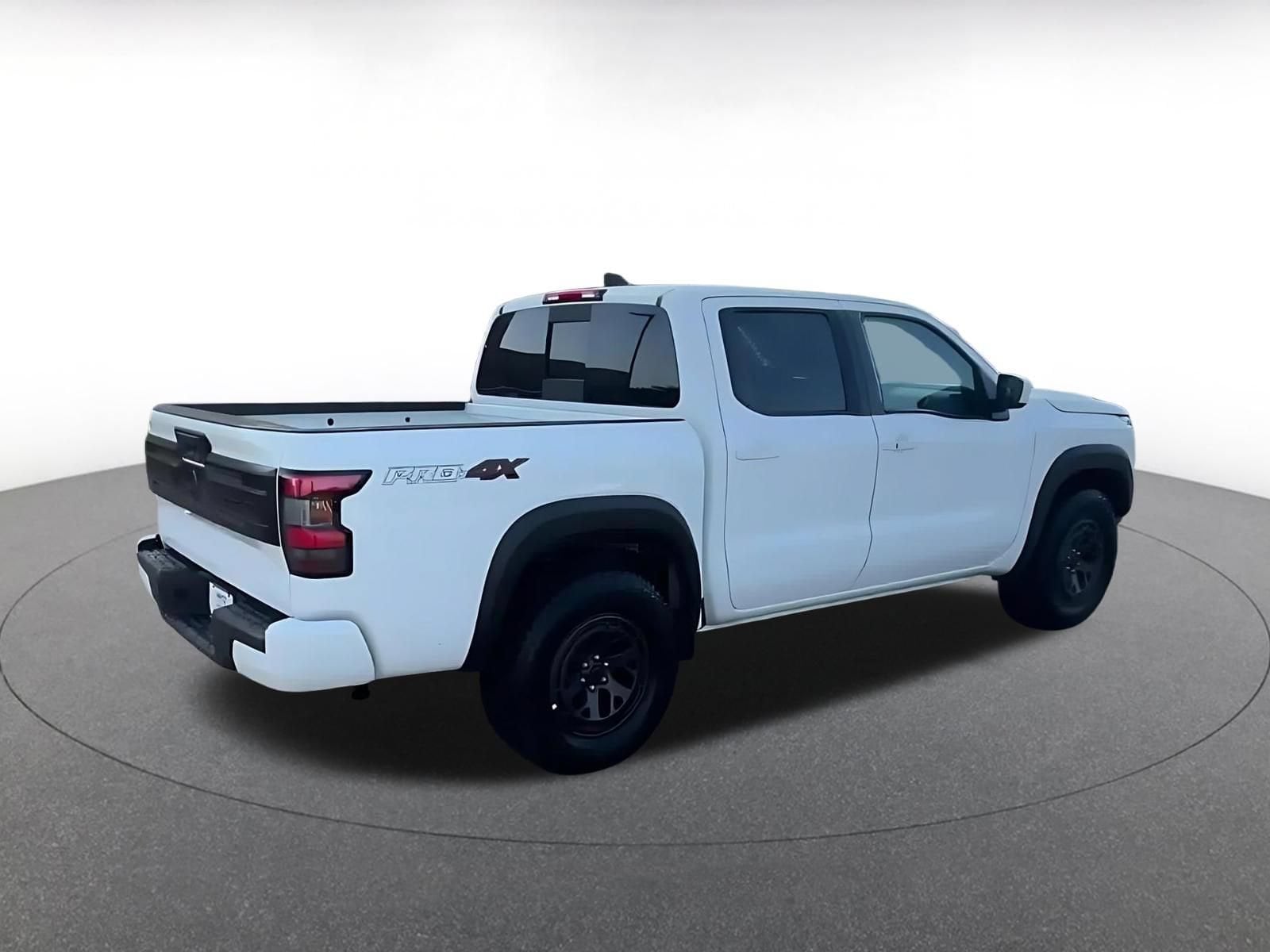 Thumbnail: 2026 Nissan Frontier - 14