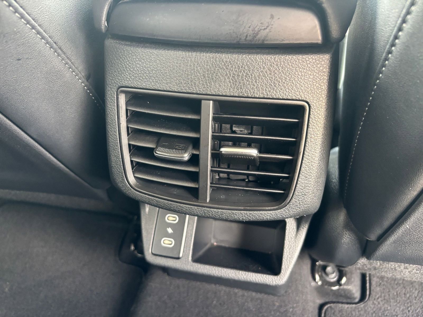 Thumbnail: 2025 Kia Seltos - 23