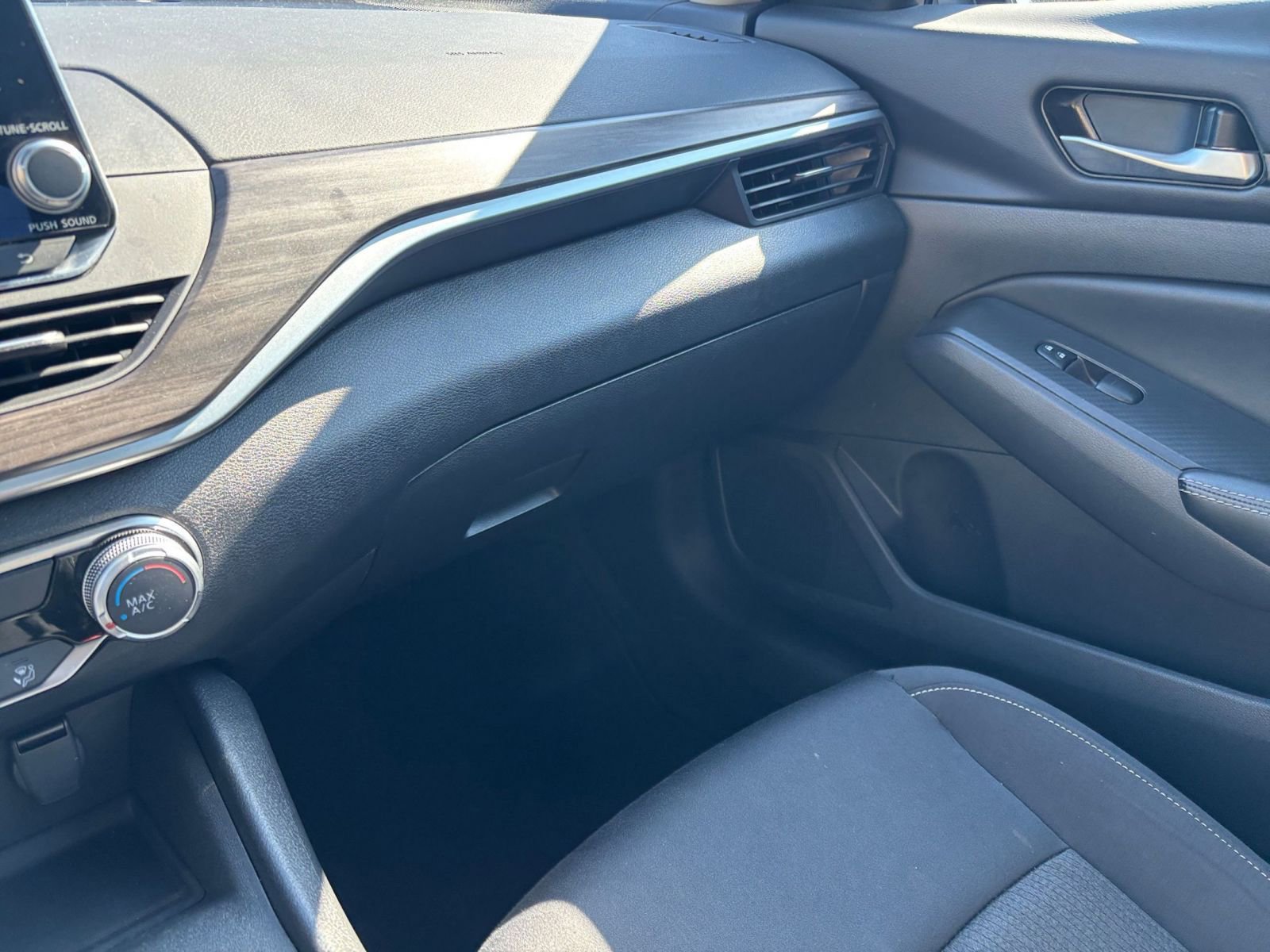Thumbnail: 2025 Nissan Altima - 35