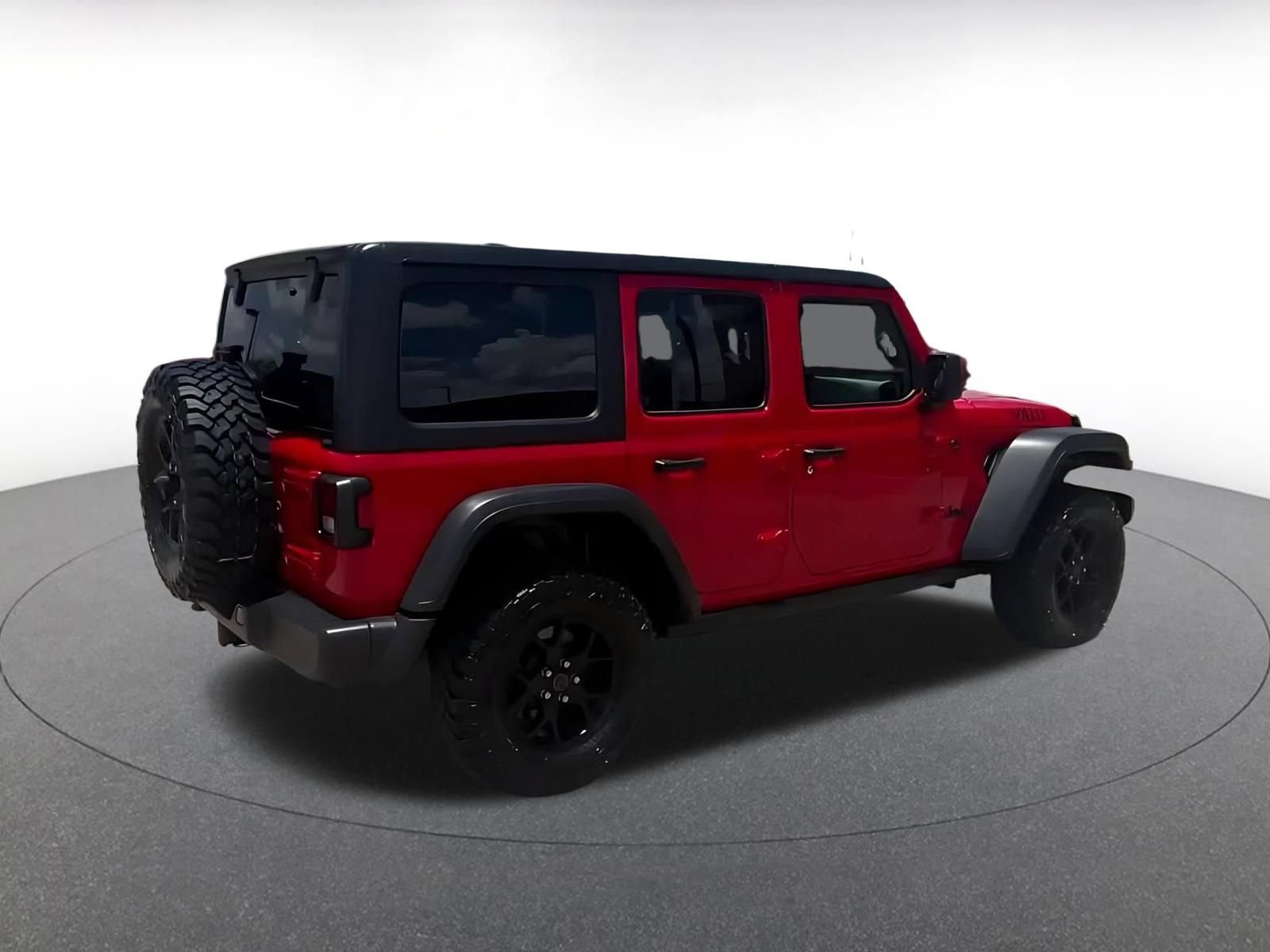 Thumbnail: 2025 Jeep Wrangler - 14