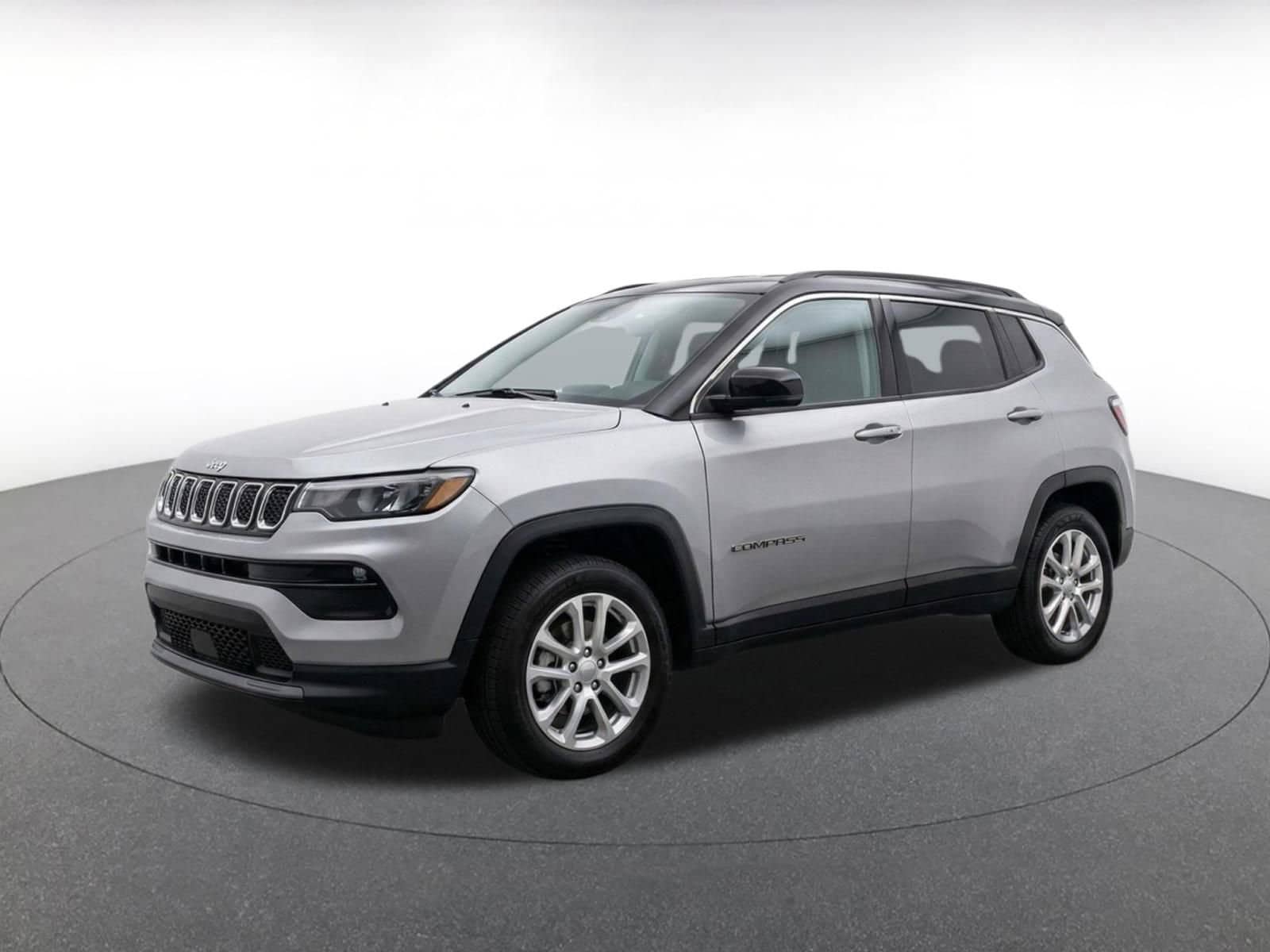 Thumbnail: 2025 Jeep Compass - 3