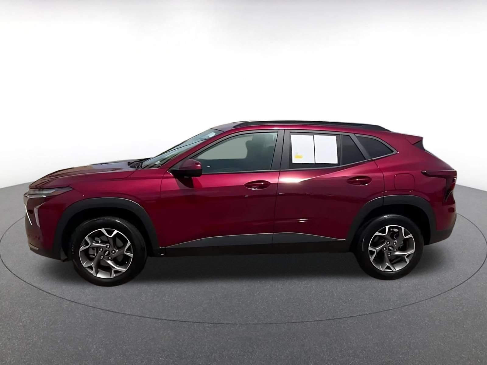 Thumbnail: 2025 Chevrolet Trax - 6