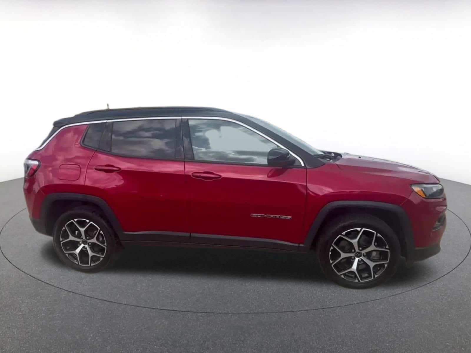 Thumbnail: 2025 Jeep Compass - 16