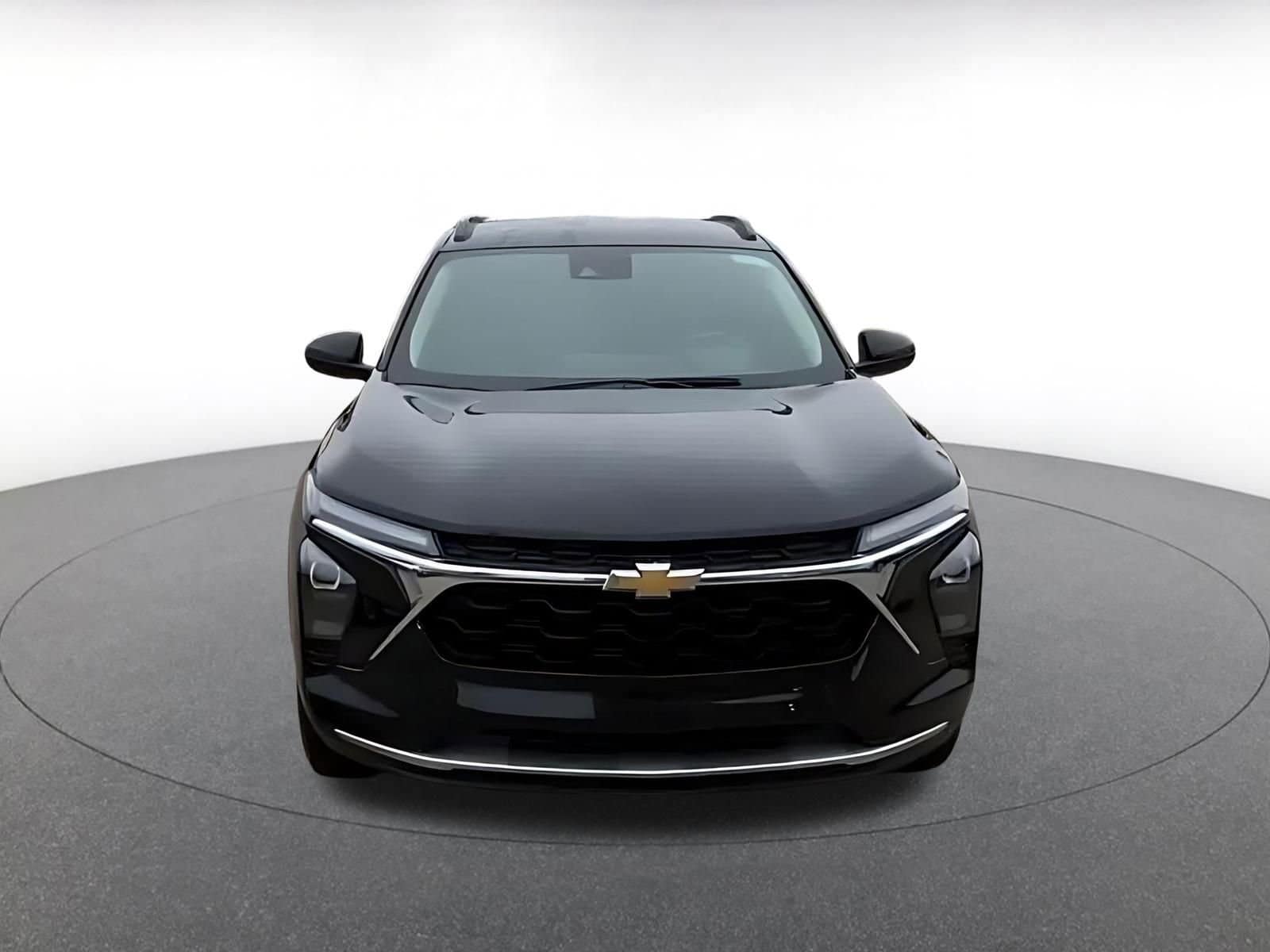 Thumbnail: 2025 Chevrolet Trax - 4