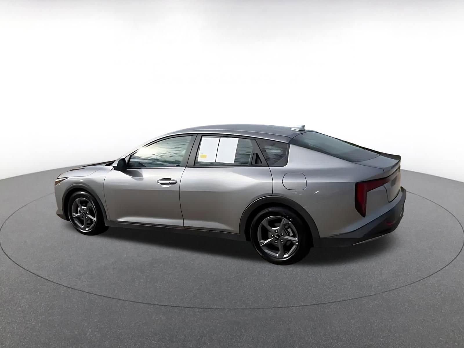 Thumbnail: 2025 Kia K4 - 9